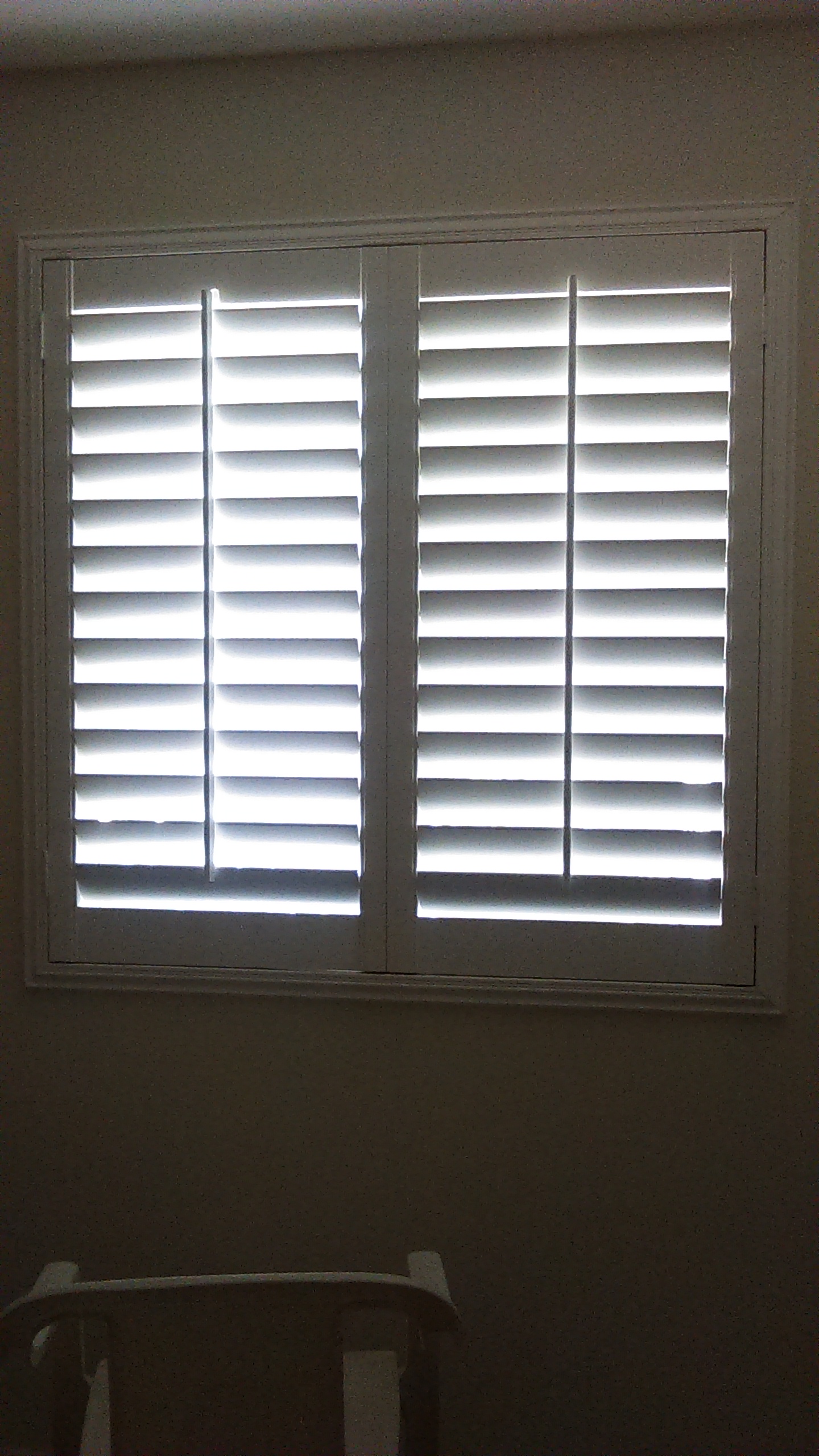 Ramiro's shutters Image