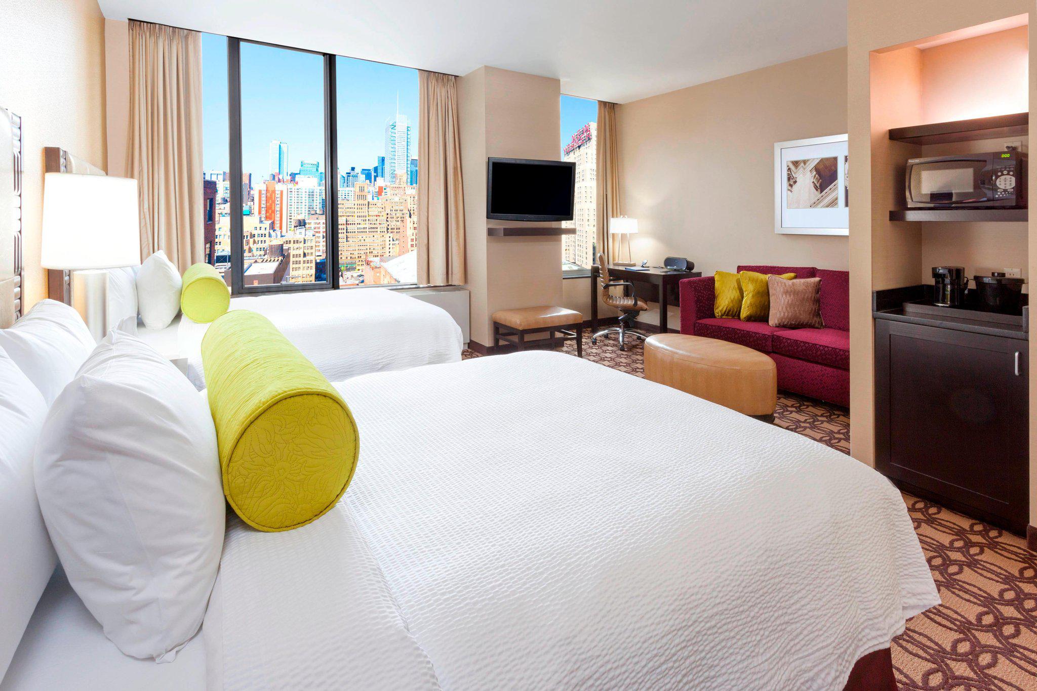 Fairfield Inn & Suites by Marriott New York Midtown Manhattan/Penn Station Photo