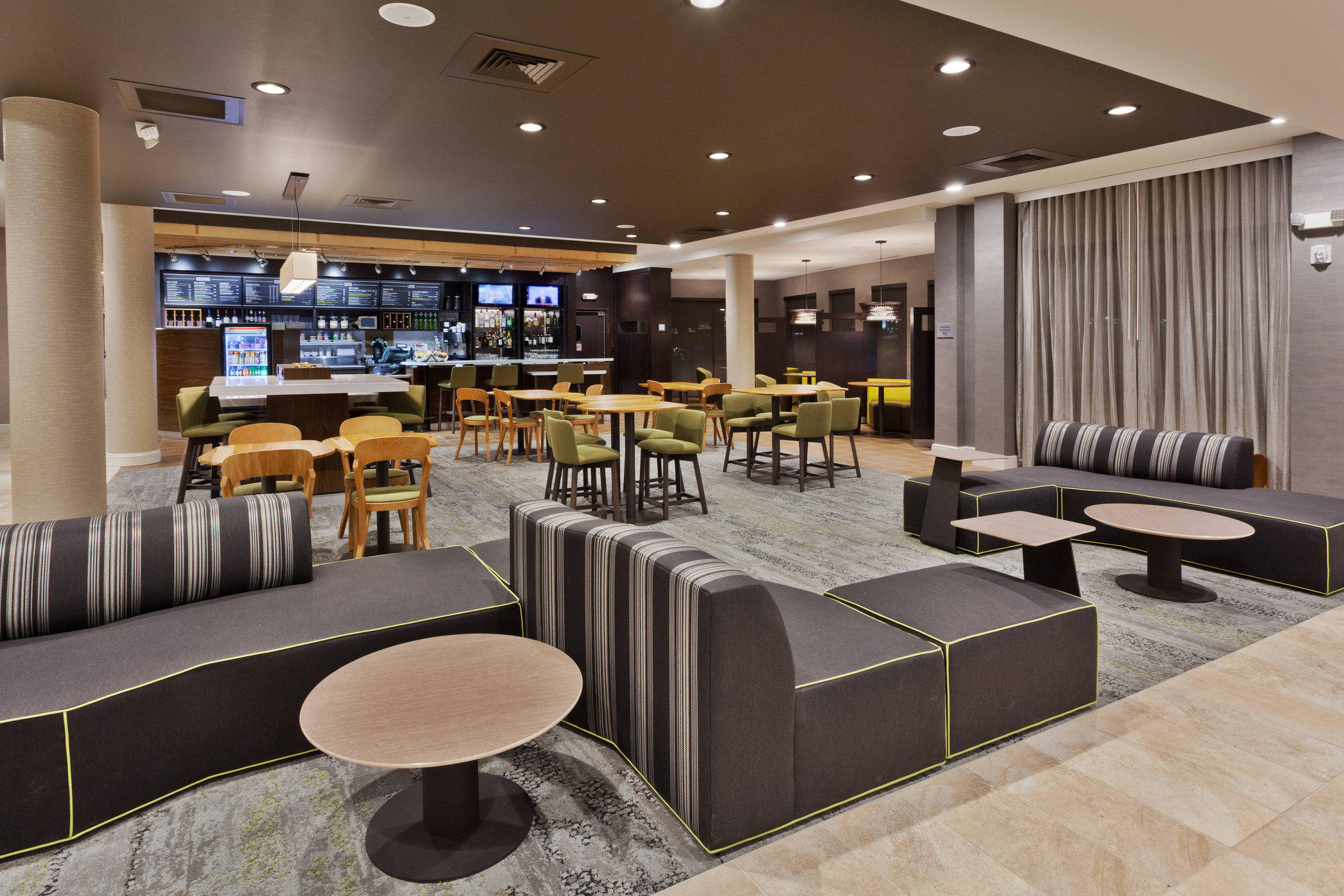 Courtyard by Marriott Thousand Oaks Agoura Hills Photo