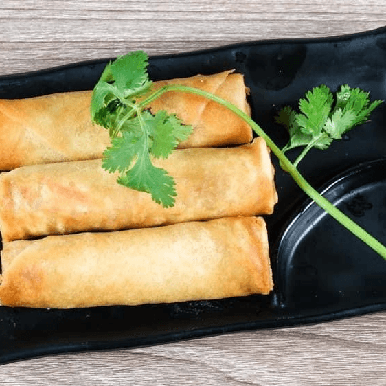 A2. Egg Rolls (Chicken or Veggies) (3)