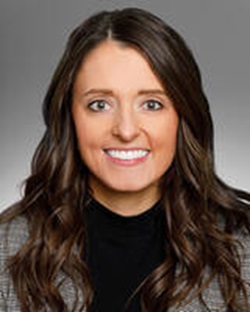 Kelsey Holzer, APRN, CNP