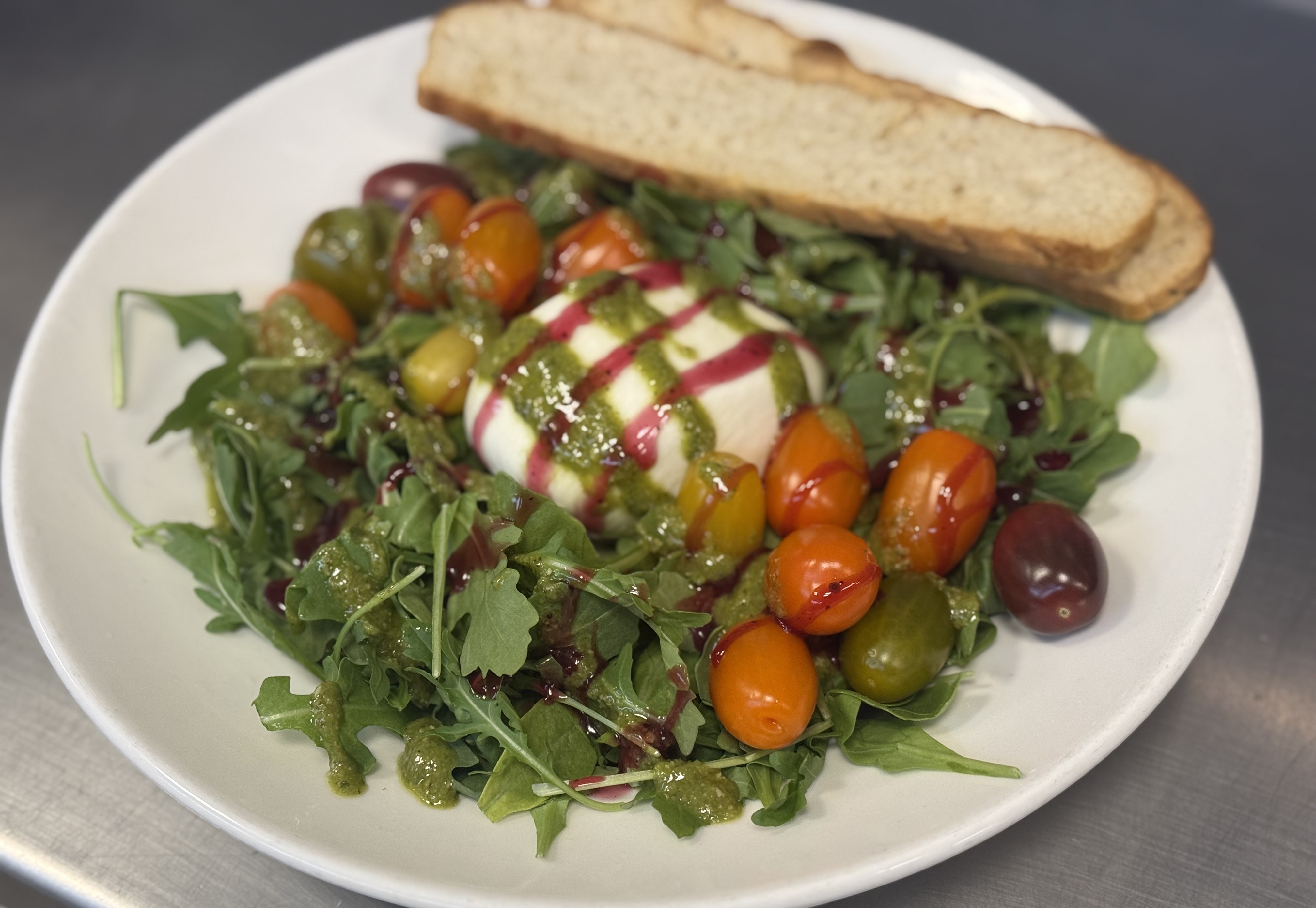 BURRATA CAPRESE SALAD