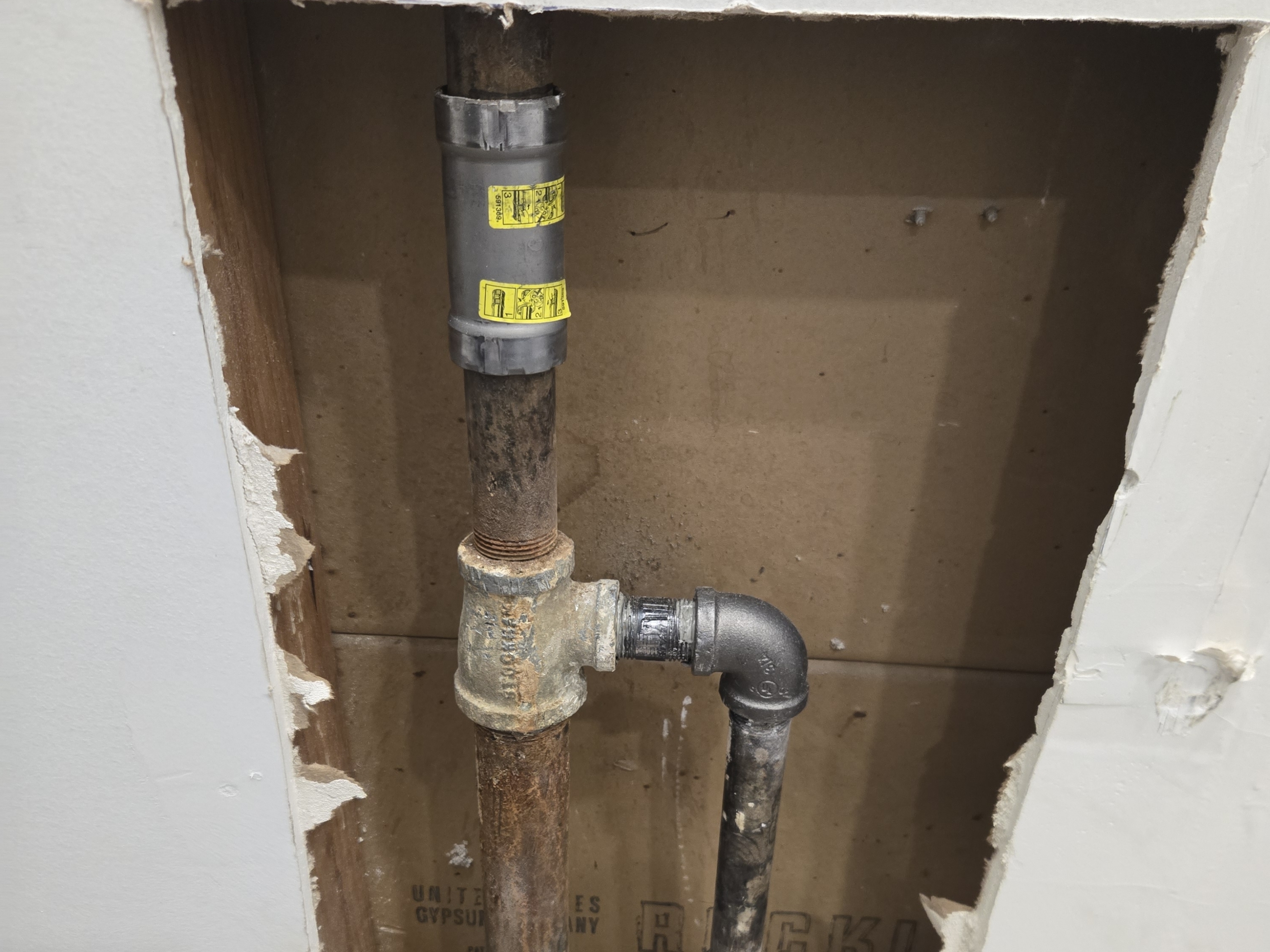 Fluid Plumbing & Heating LLC Image