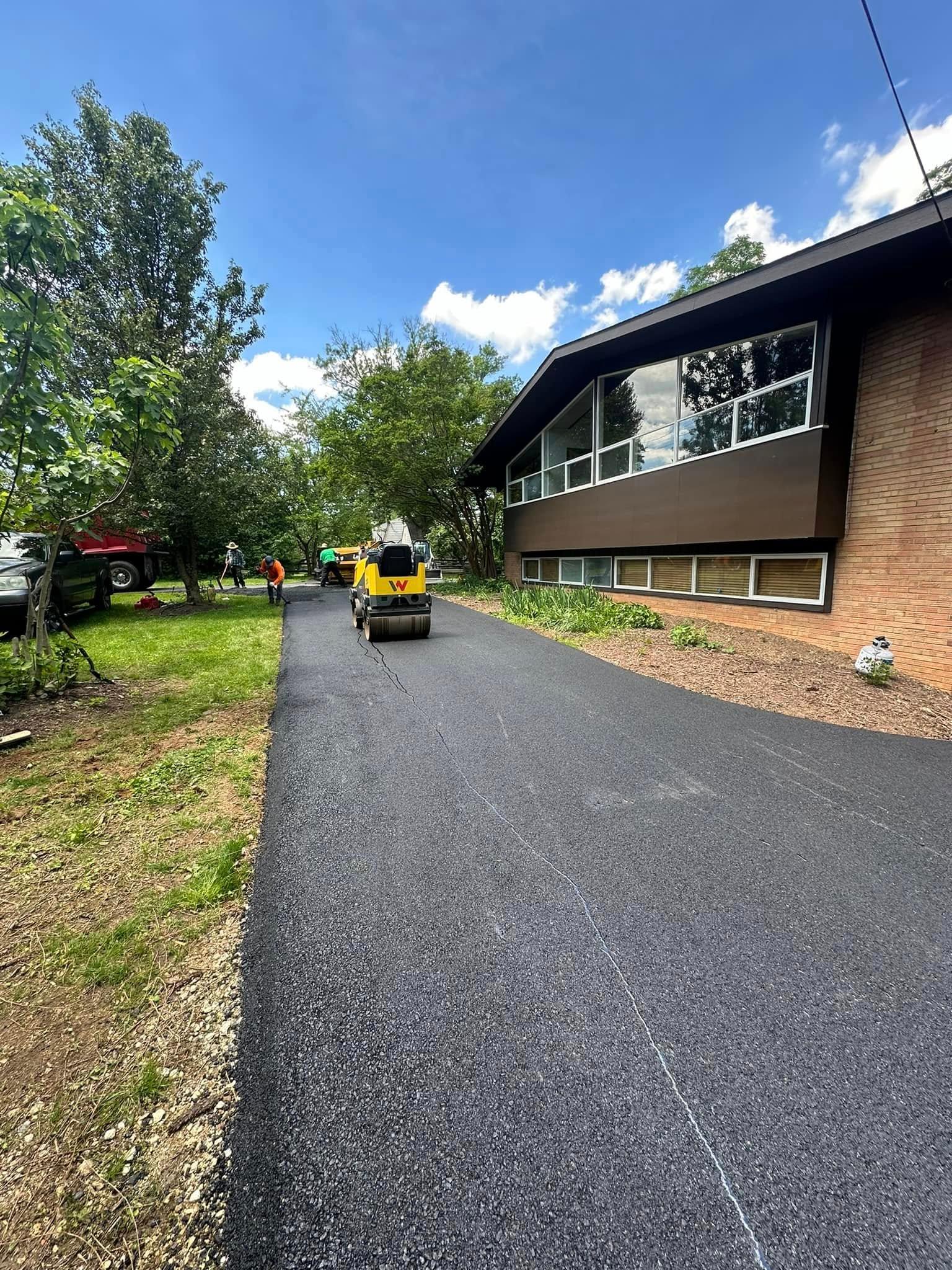 S&S Paving LLC Image
