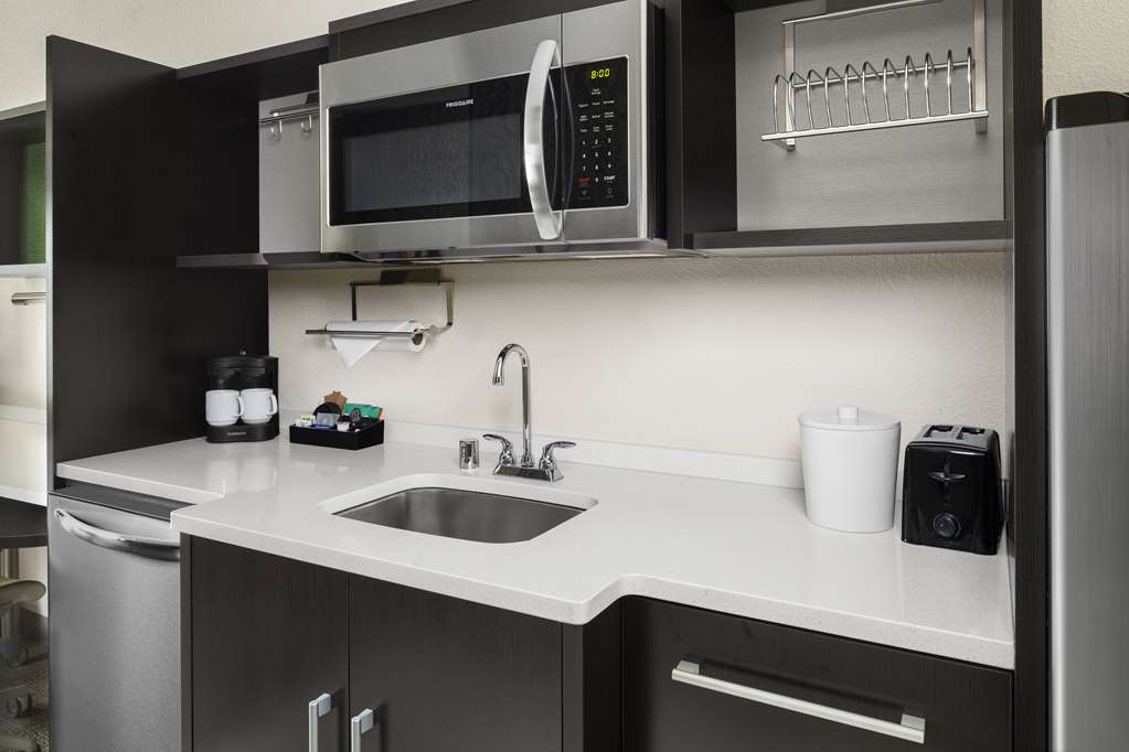 Home2 Suites by Hilton Rochester Mayo Clinic Area Image