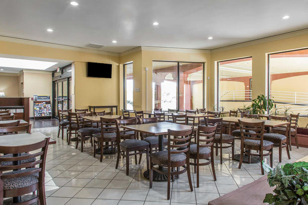 Images Clarion Inn New London - Mystic