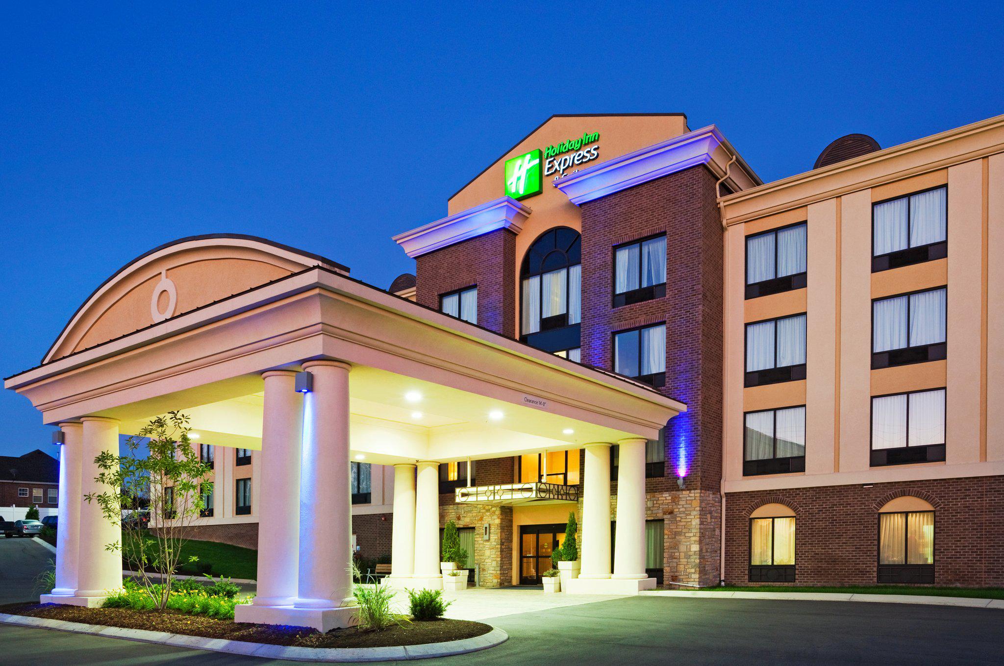 Holiday Inn Express & Suites Smyrna-Nashville Area Photo