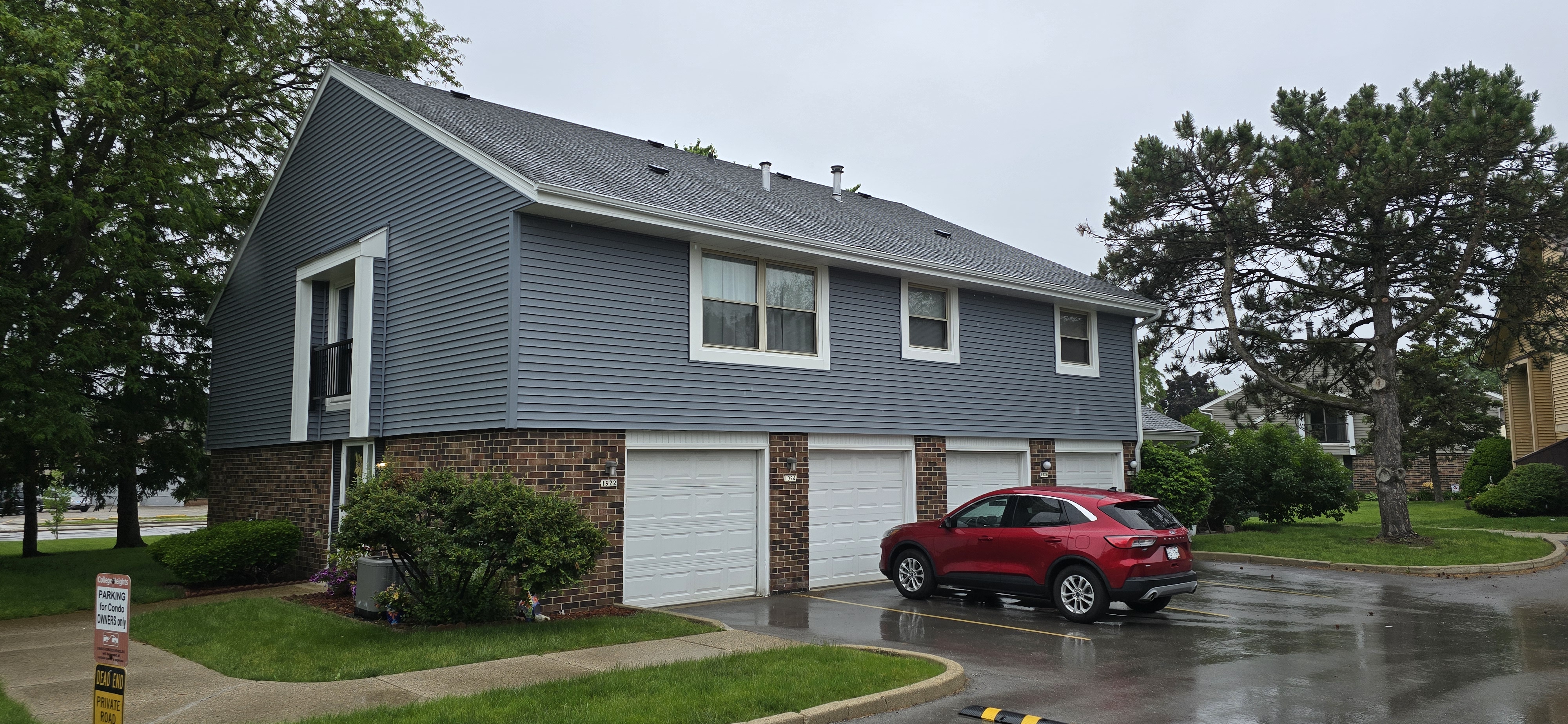 SJS Roofing & Construction Image