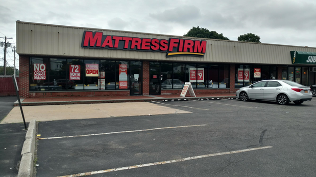 Images Mattress Firm Elmont