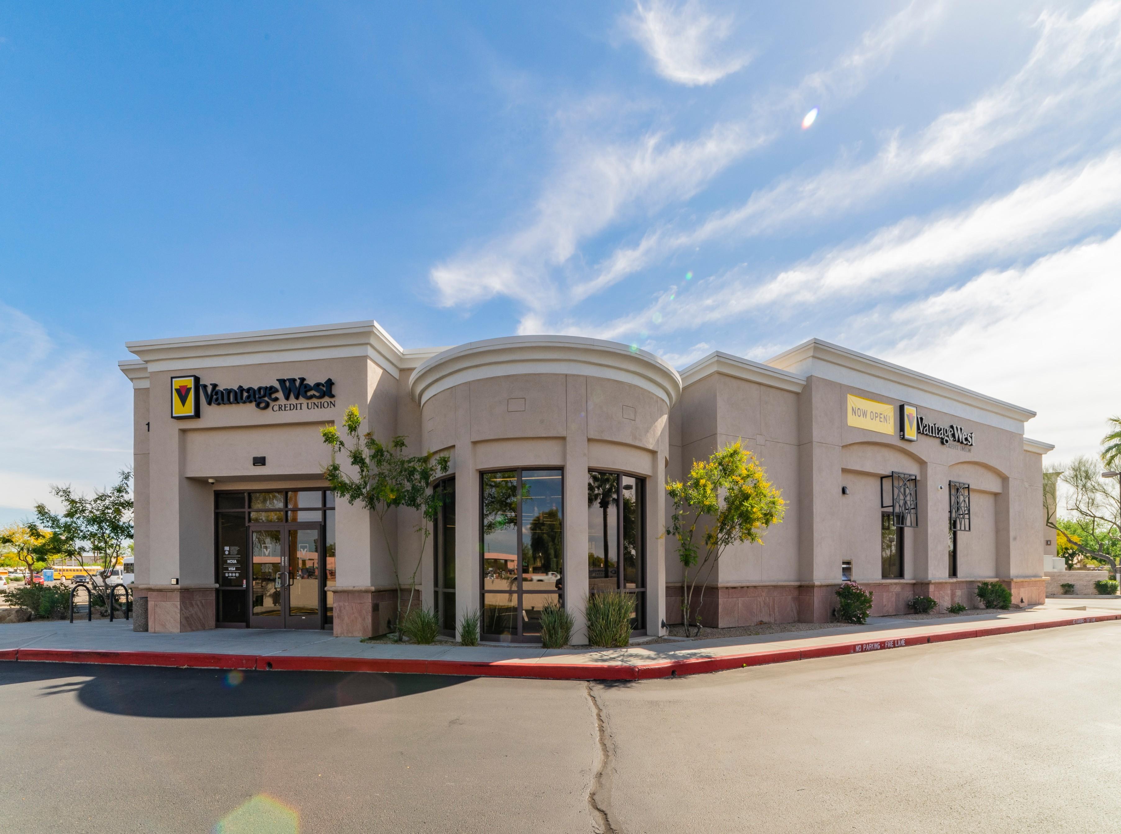 Vantage West Credit Union Image