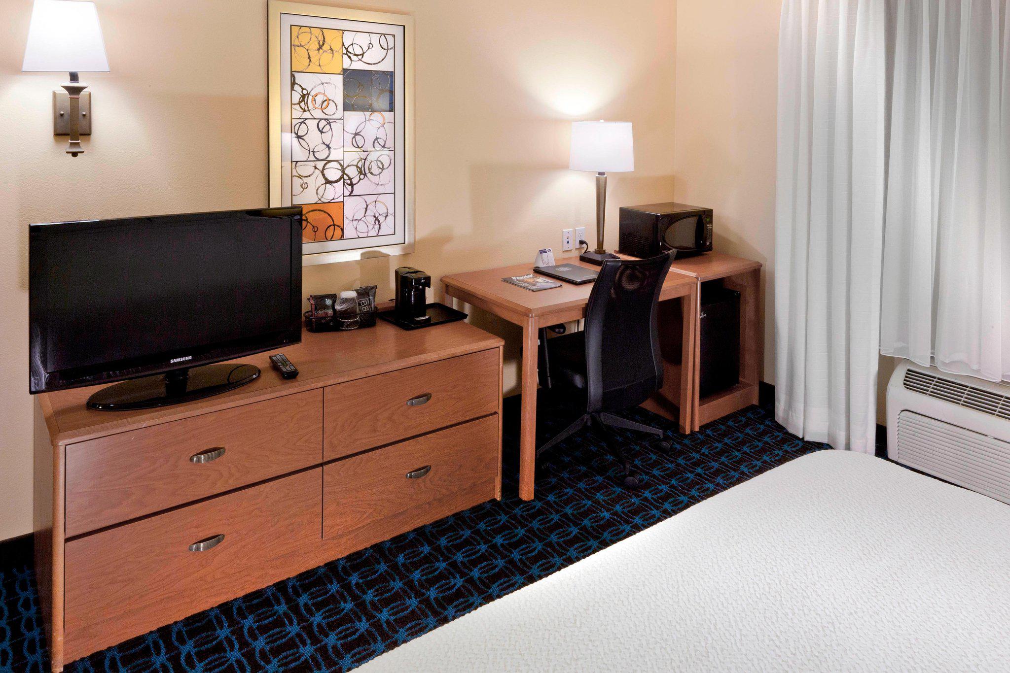 Fairfield Inn & Suites by Marriott San Bernardino Photo