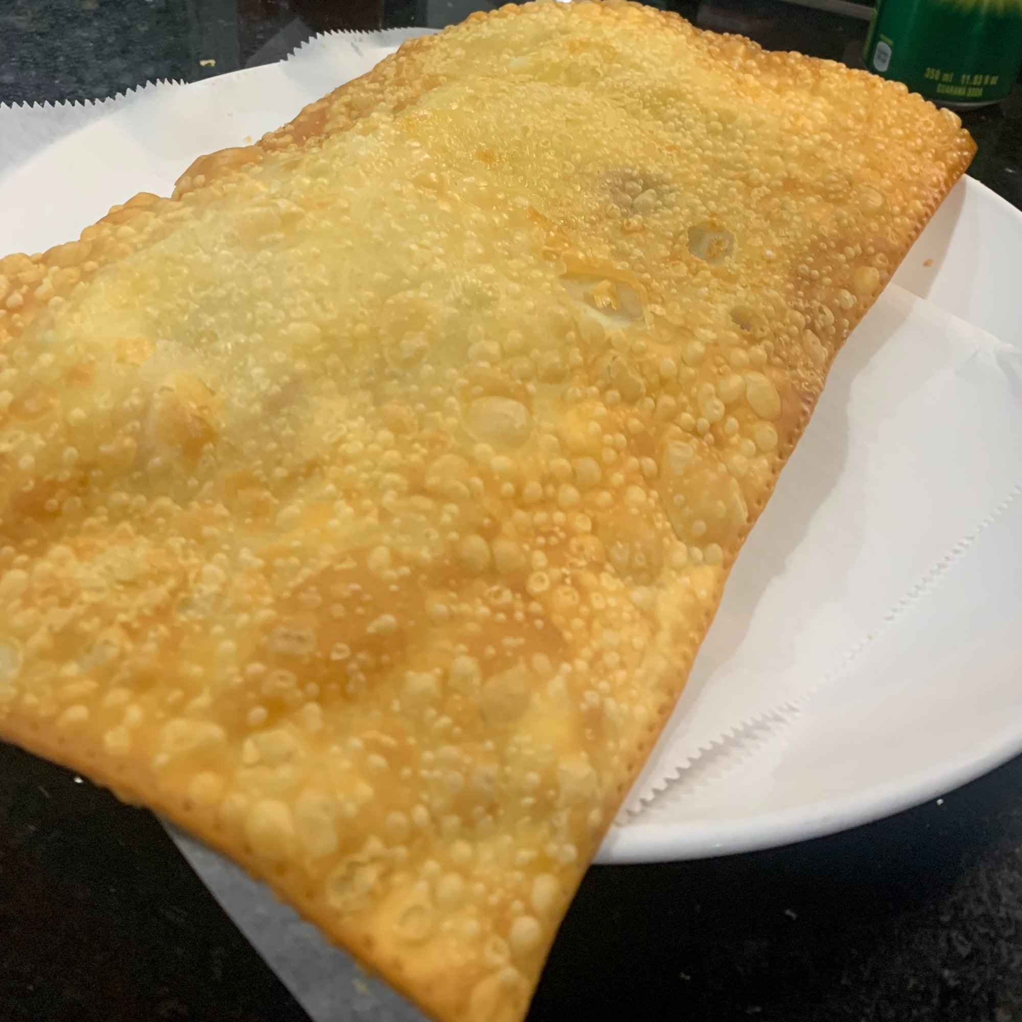Pastel de 4 Queijos (Four Cheese Pastel)