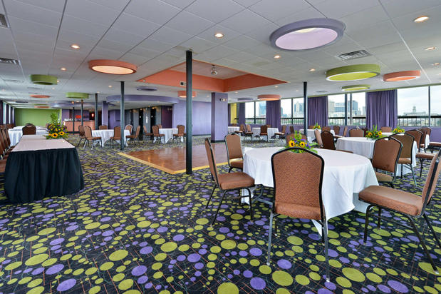 Images Clarion Hotel Nashville Downtown - Stadium