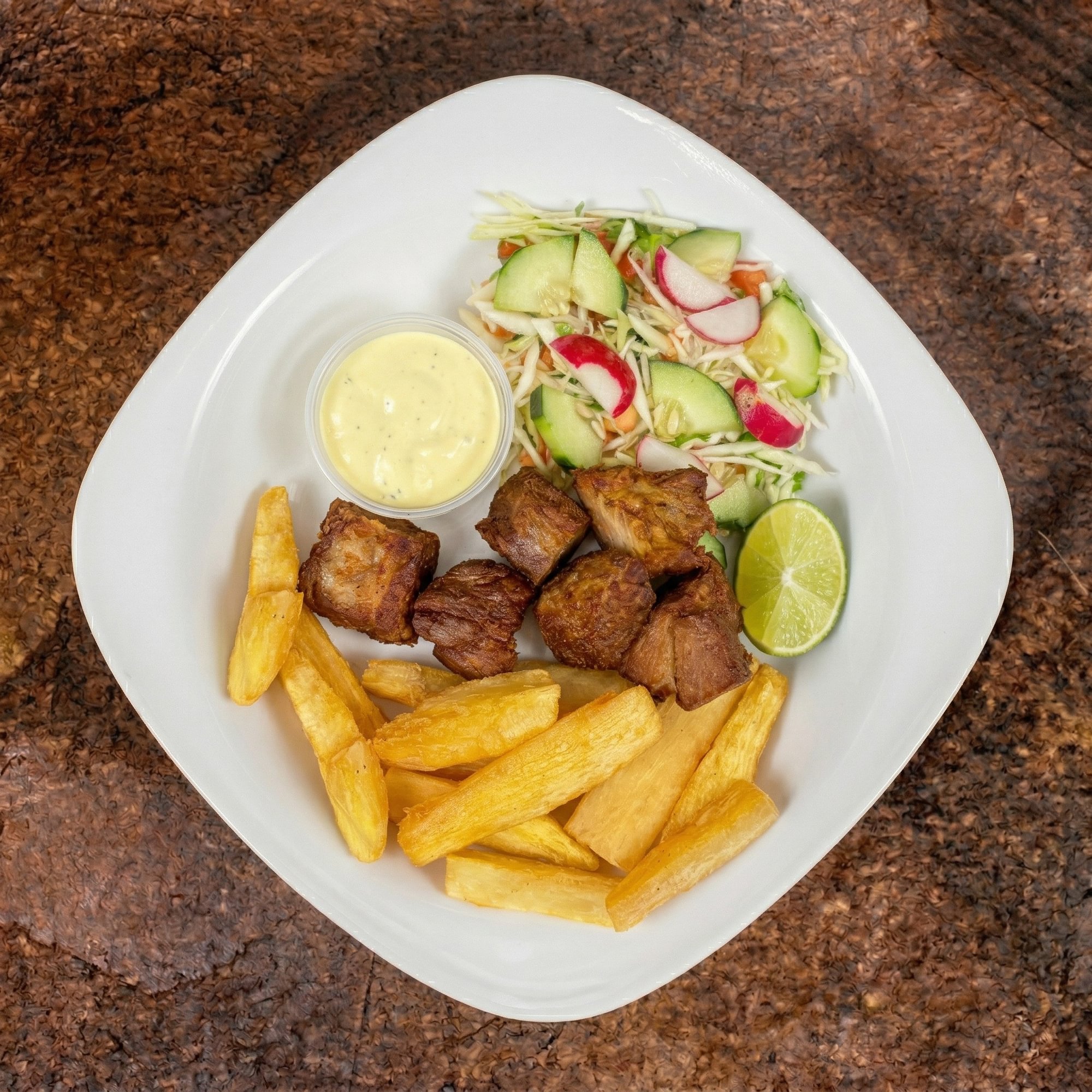 Yuca Con Chicharrón