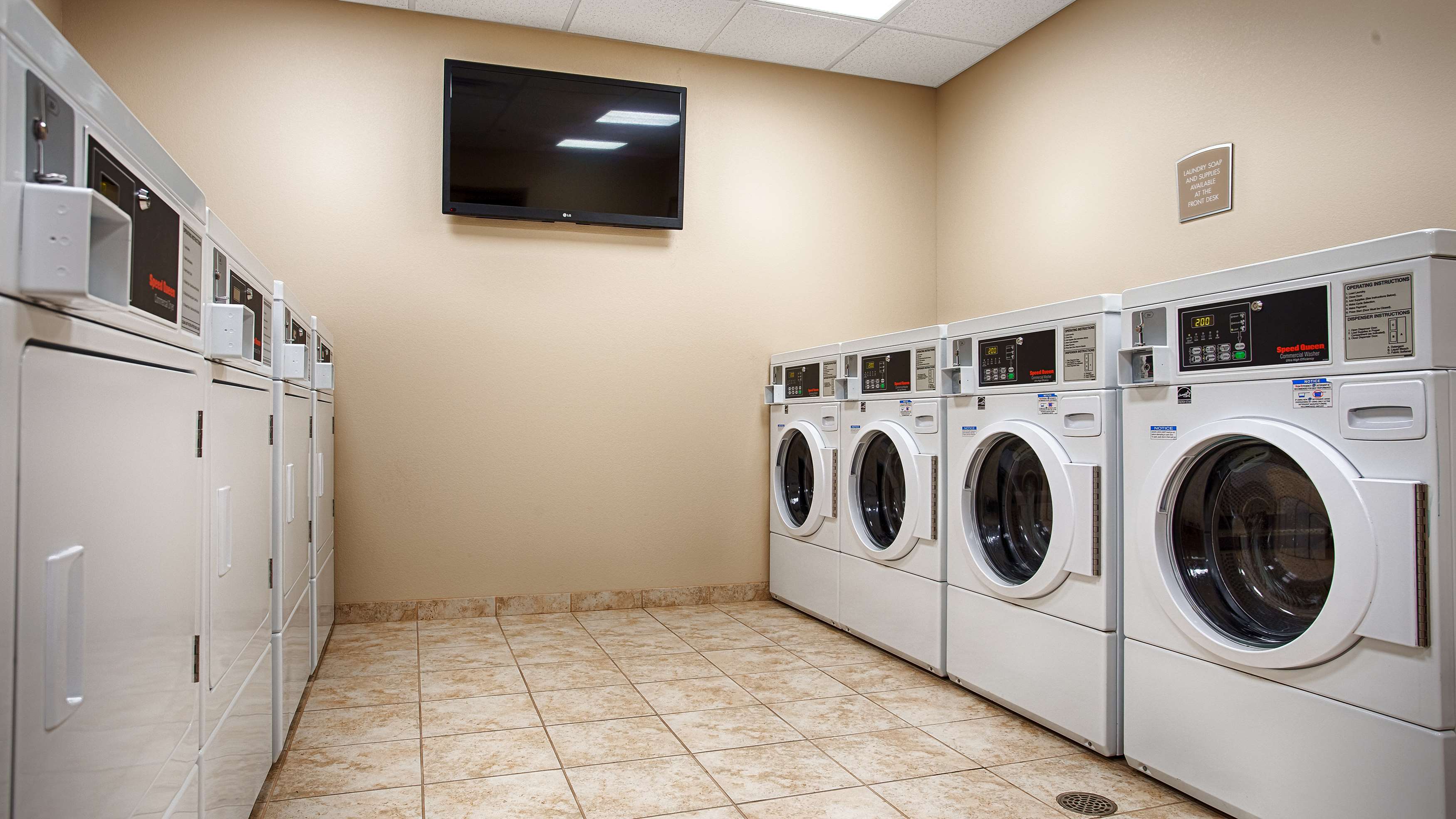 On-site Laundry Facility