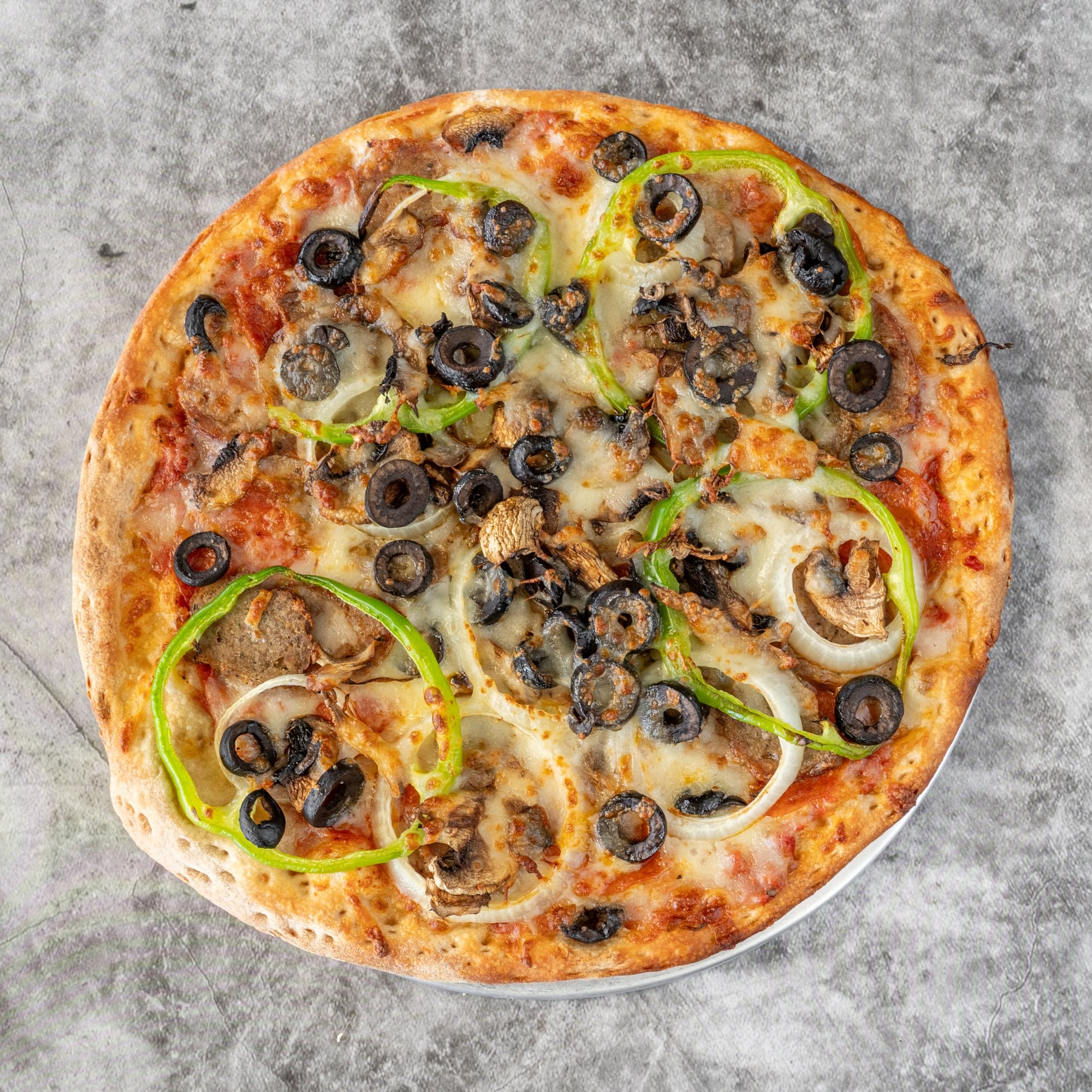 Deluxe Pizza