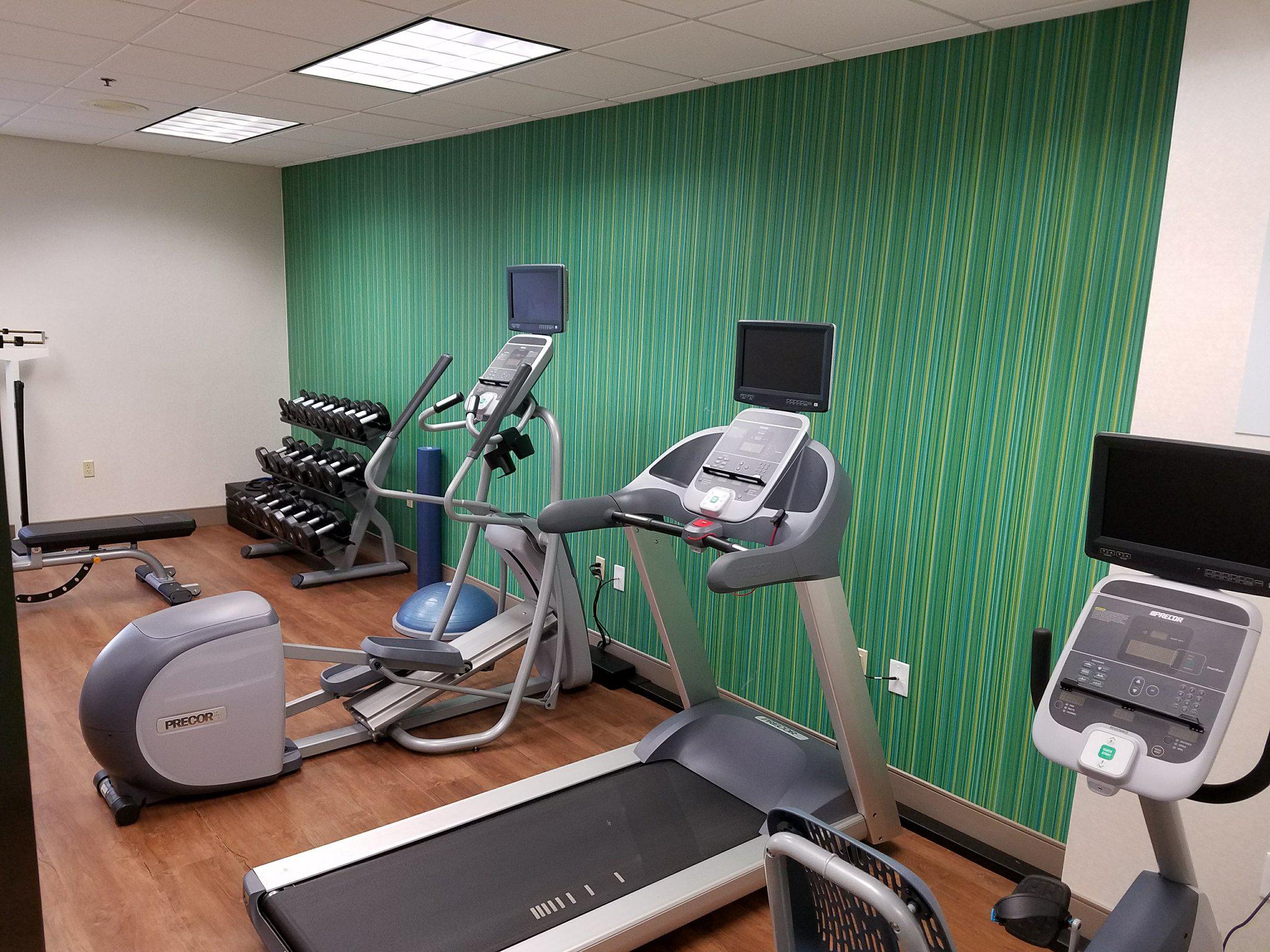 Holiday Inn Express & Suites Jacksonville-South Photo