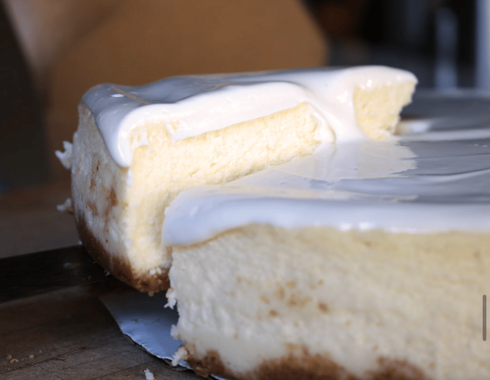 9 Inch NY Cheesecake with Sweet Cream