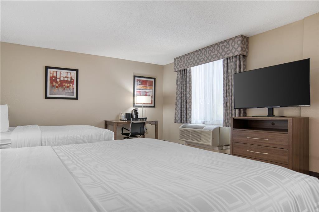 Best Western Plus Philadelphia-Choctaw Hotel and Suites Image