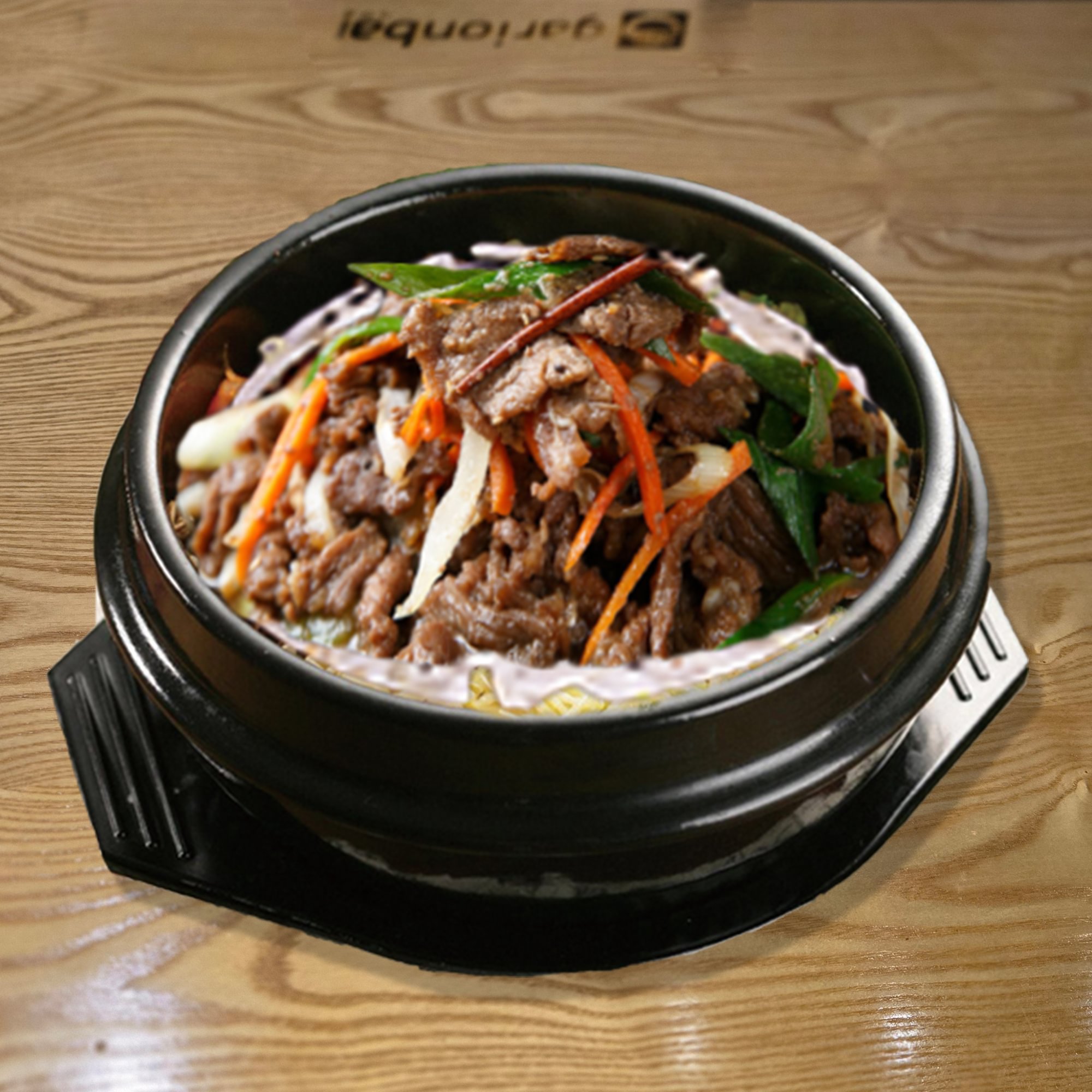 Beef bulgogi stone bibimbap/불고기돌솥비빔밥