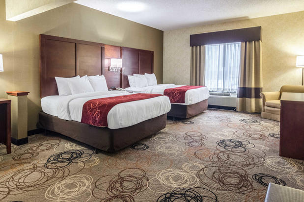 Images Comfort Suites
