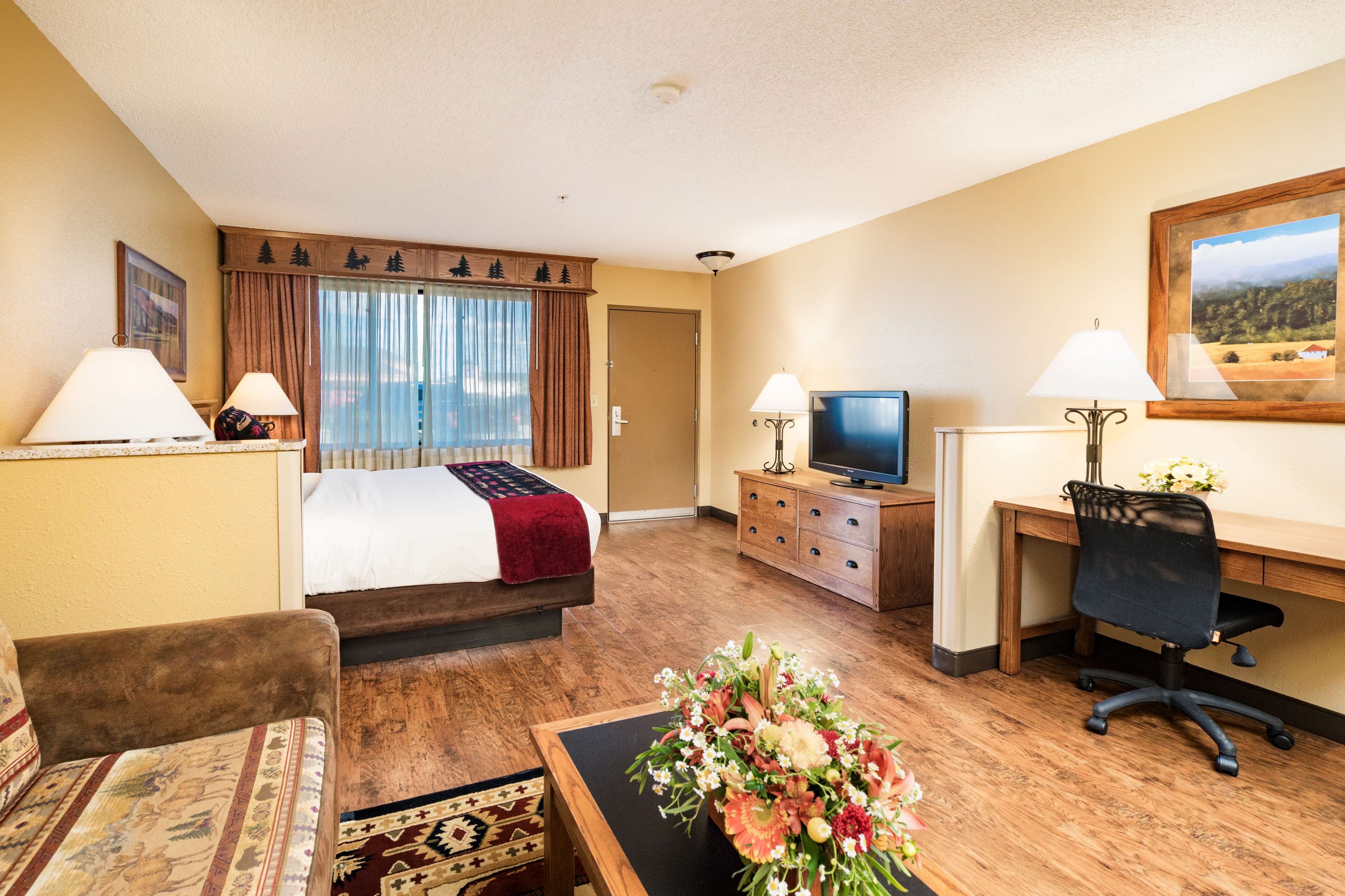 Best Western Plus Kelly Inn & Suites Photo