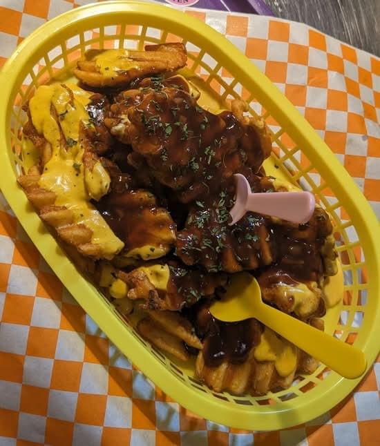 Cheesy Waffle Fries with Gravy