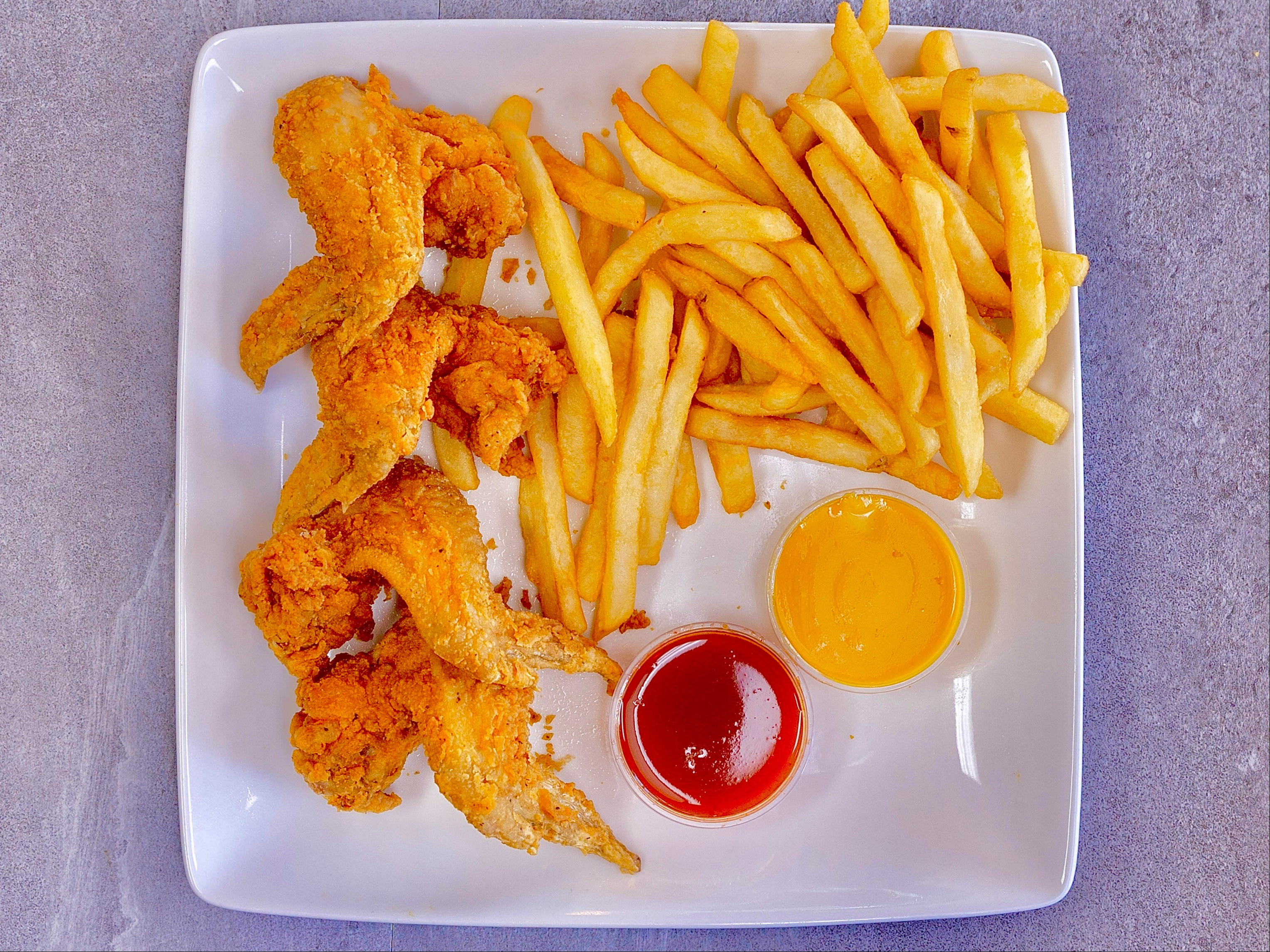 9 Wings & 2 Sides