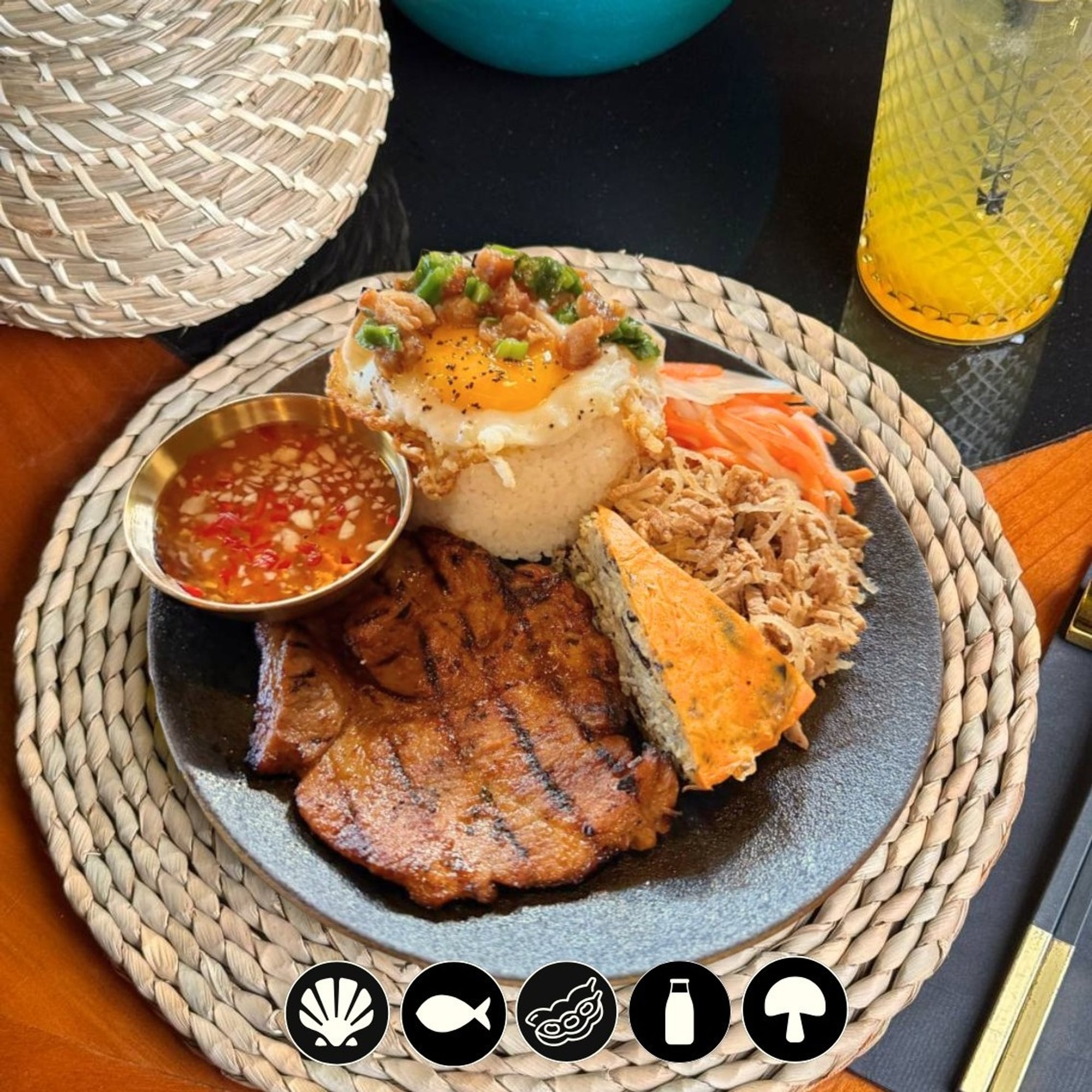 Saigon Broken Rice / Cơm Tấm Sườn Bì Chả