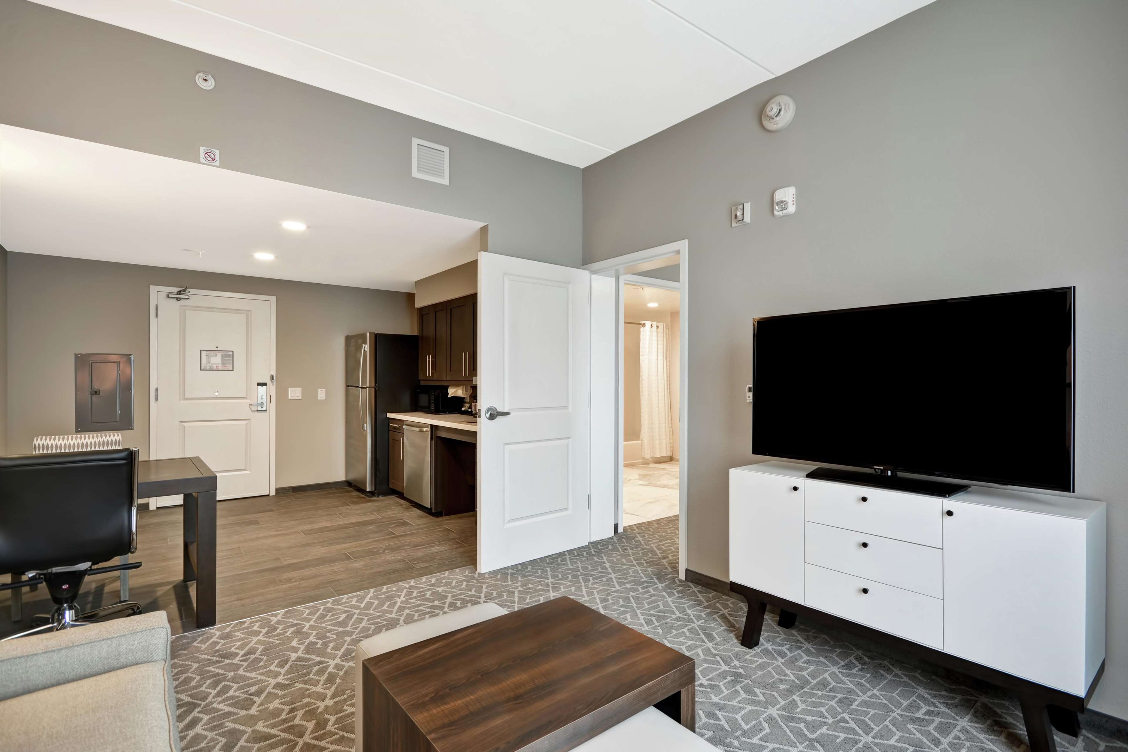 Homewood Suites by Hilton Raleigh Cary I-40 Photo