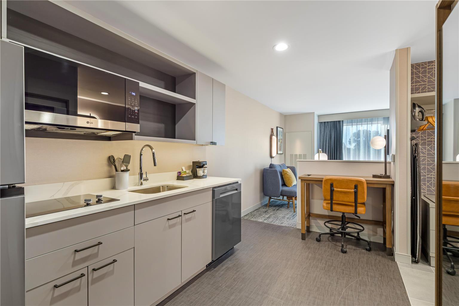 Homewood Suites by Hilton Walker Grand Rapids North Image