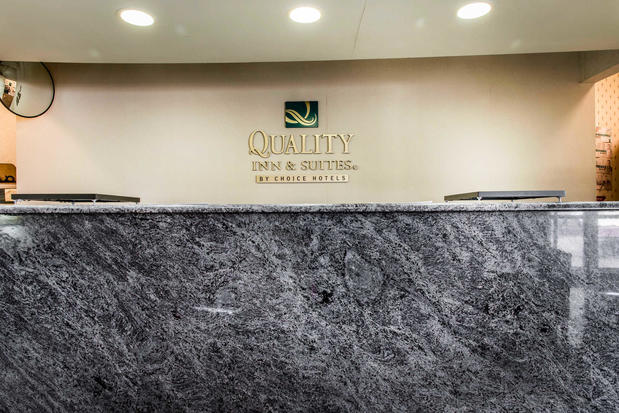 Images Quality Inn & Suites