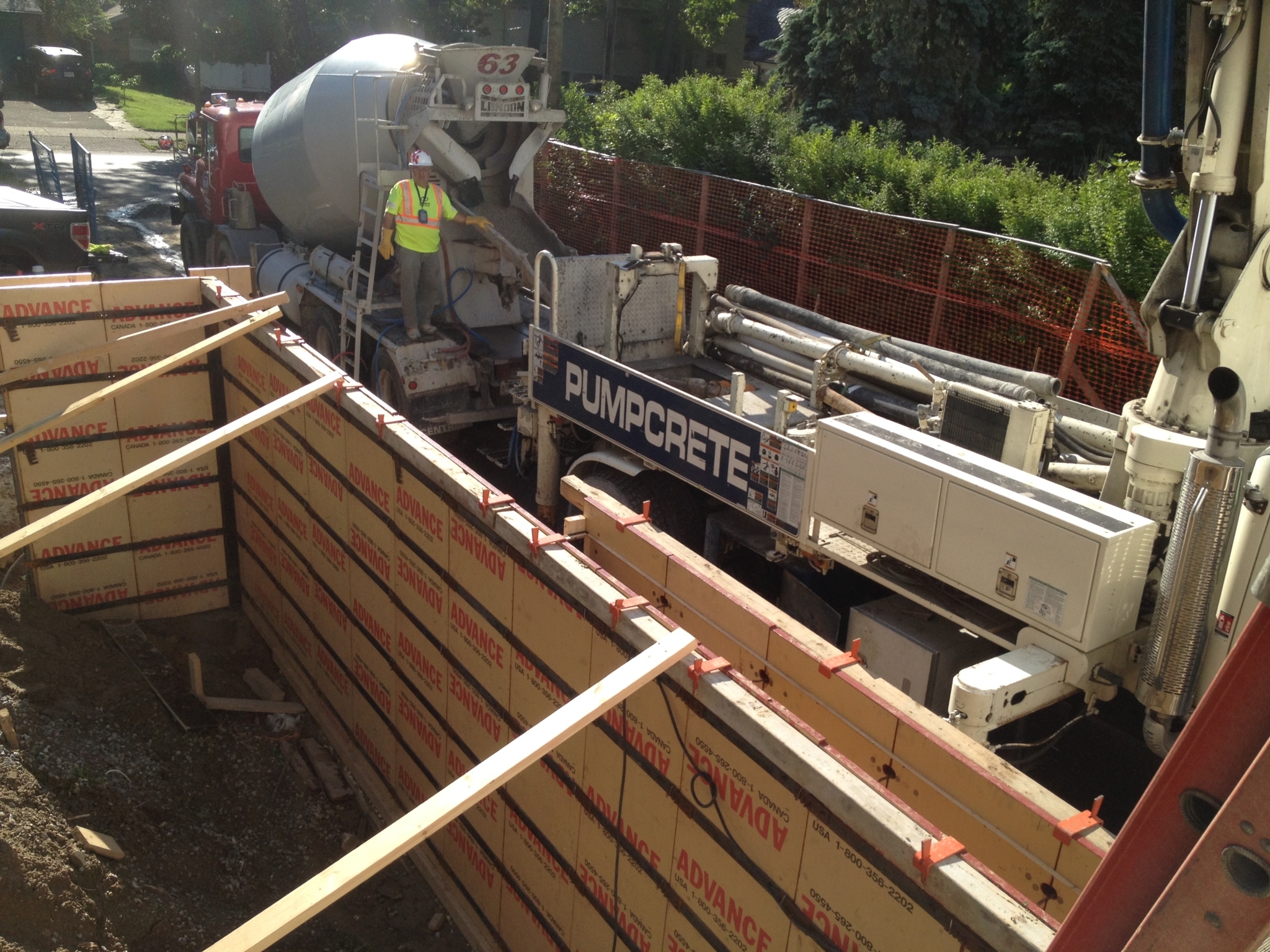Images Absolute Construction Group Ltd