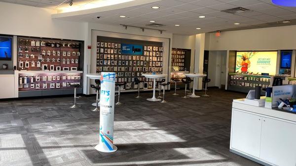 AT&T Store Photo