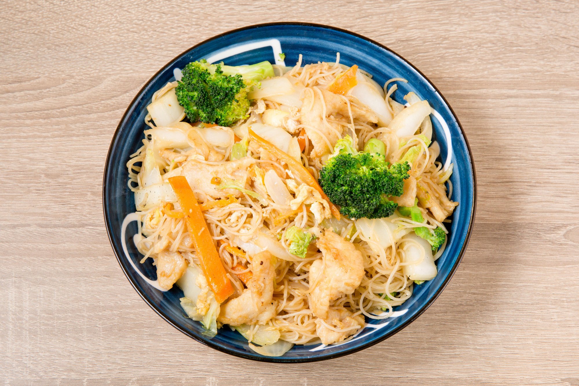 Chicken Pan Fried Rice Noodles 鸡肉炒米粉