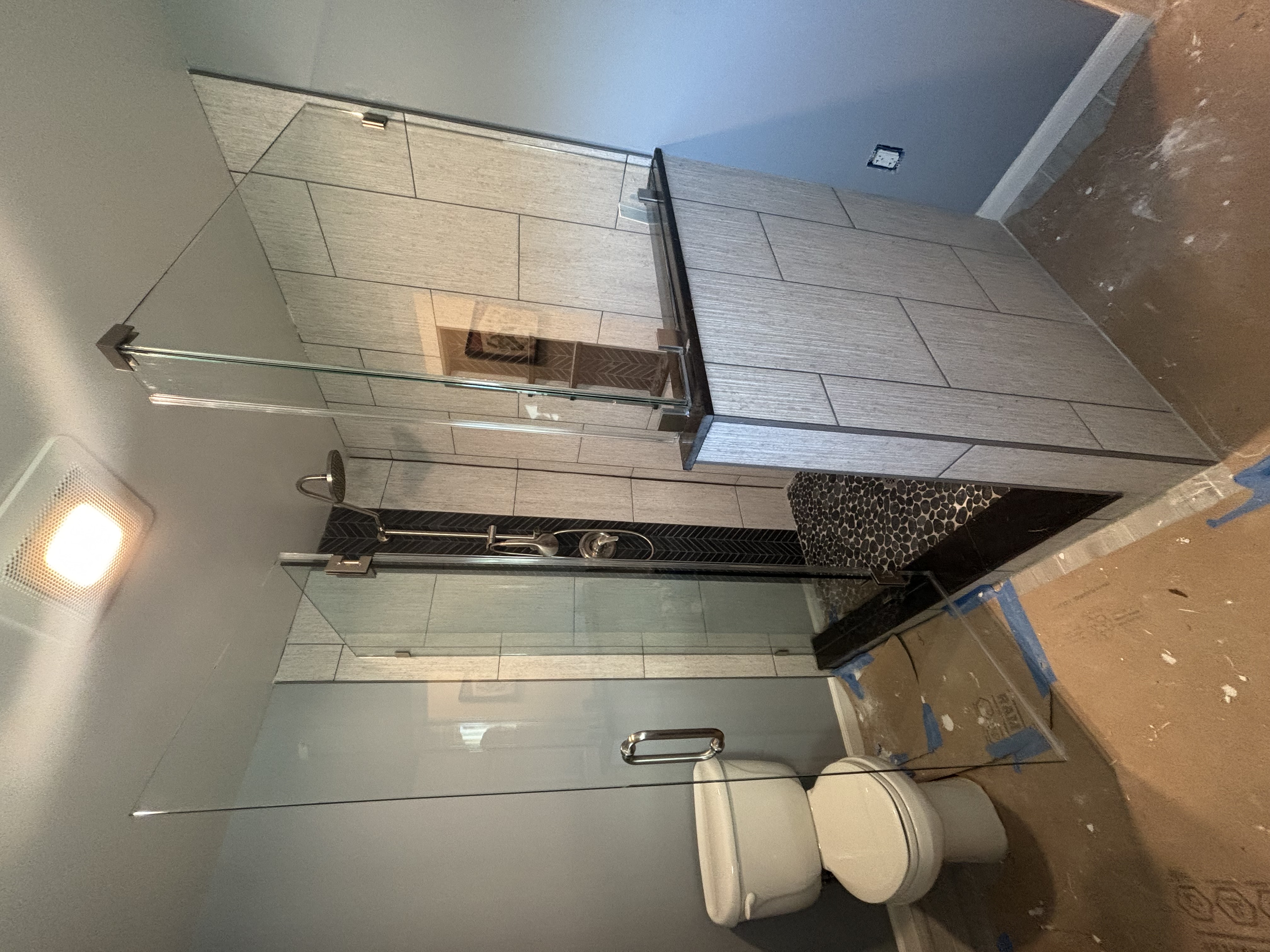 Vasquez glass services LLC Image