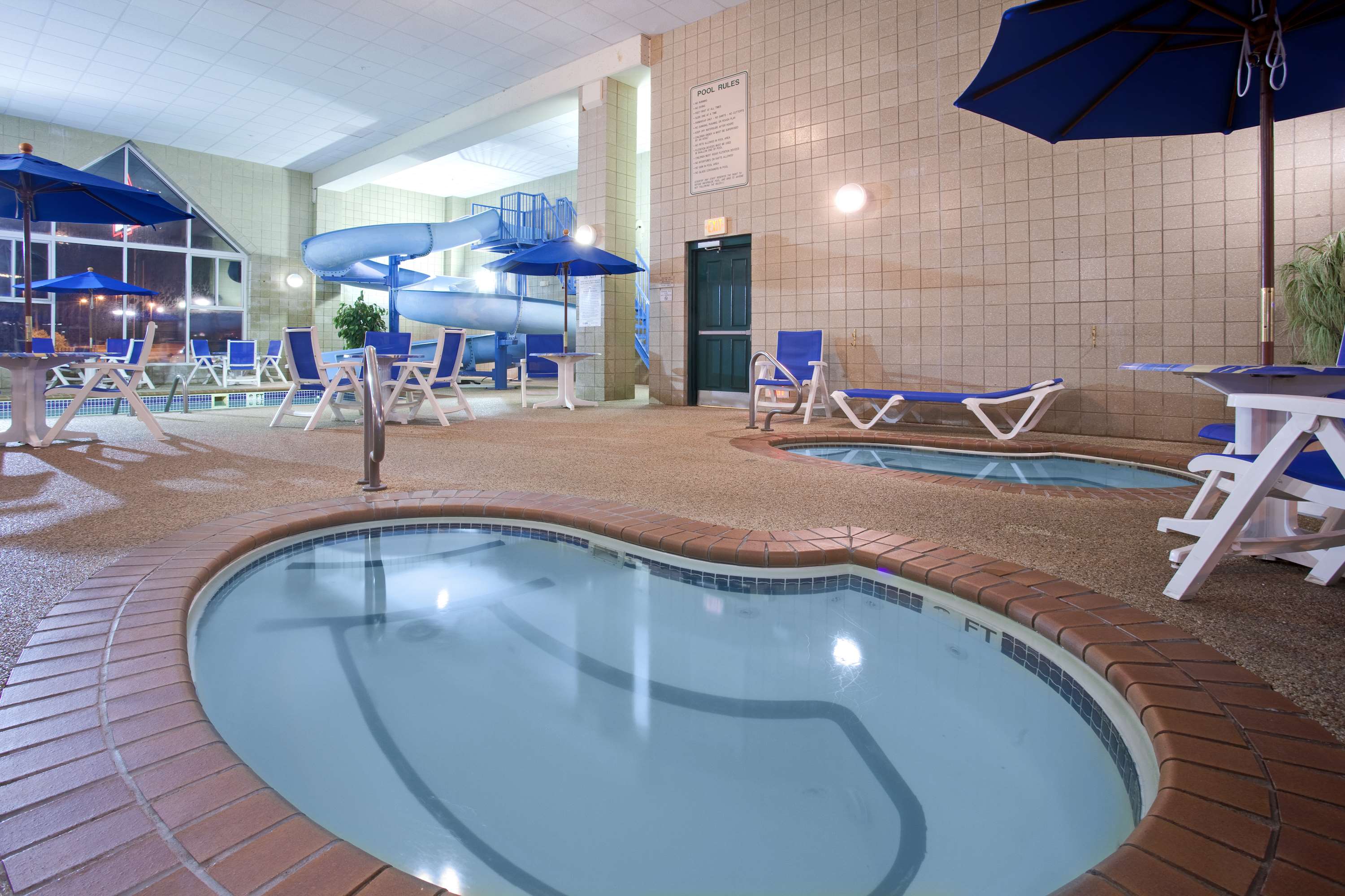 Country Inn & Suites by Radisson, Rapid City, SD Photo