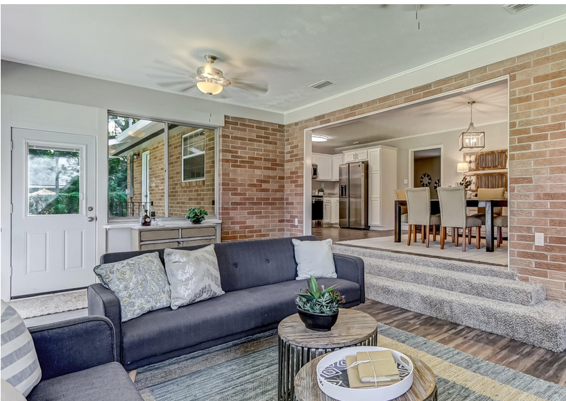 David Wesley's Patio Rooms Image