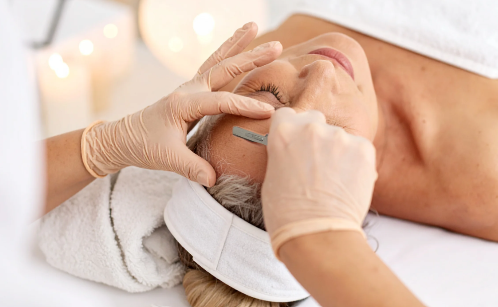 Dermaplaning