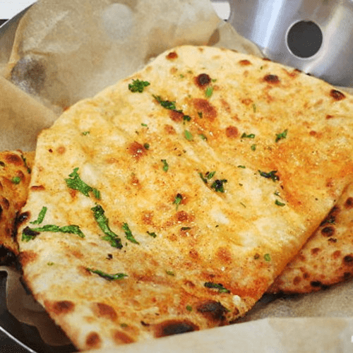 Garlic cheese naan