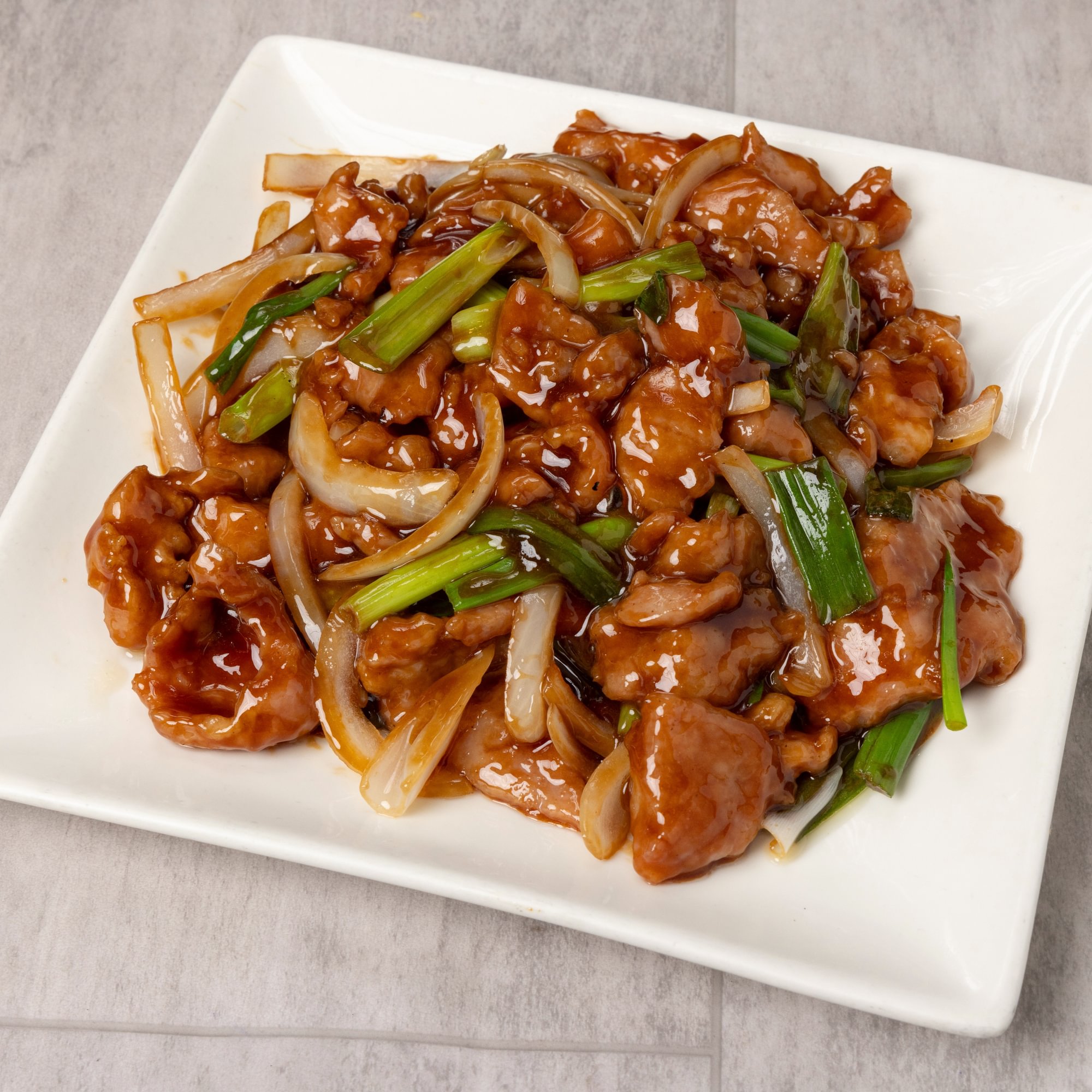 Sliced pork Mongolian style (lunch) / 葱爆猪肉（午）