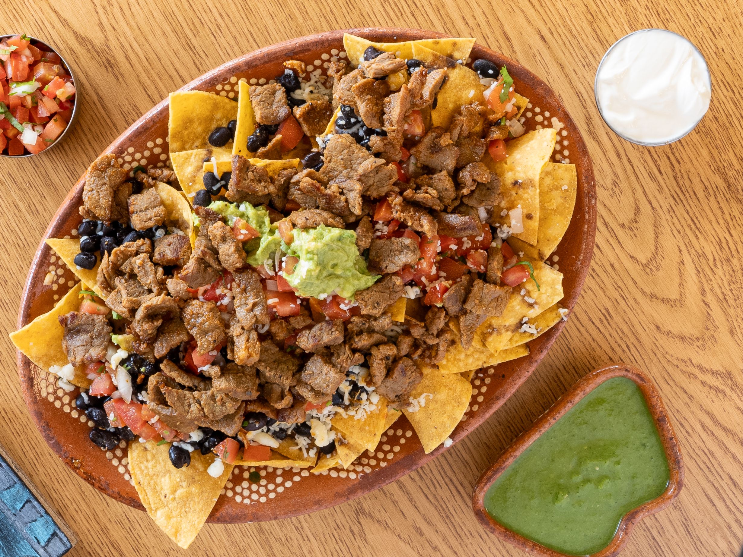 Short Ribs BBQ (pork) Nachos