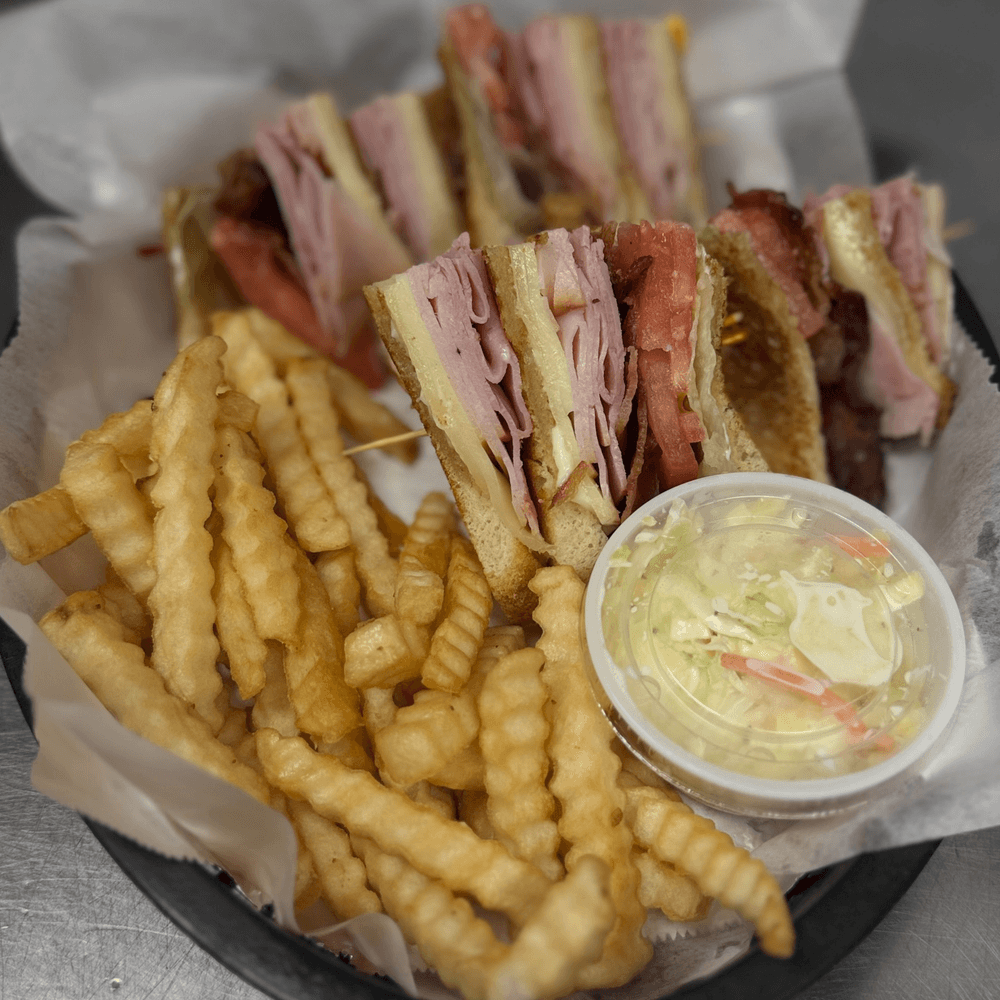 Pub Club Sandwich