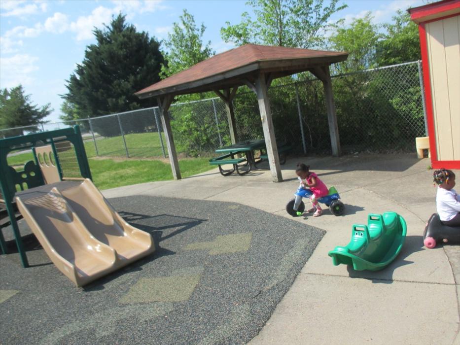 Toddler and Discovery Preschool Playground