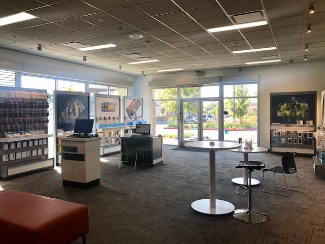 AT&T Store Photo