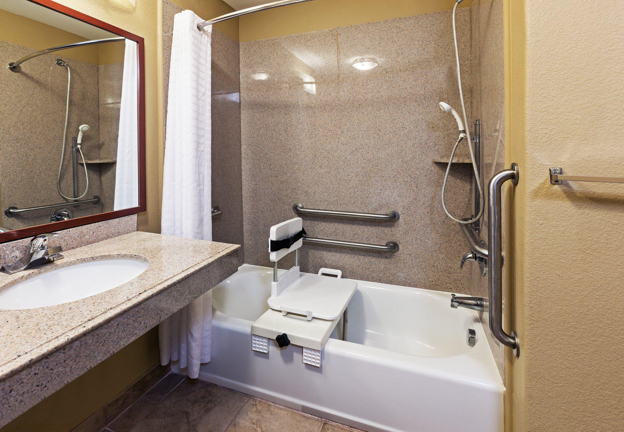 Candlewood Suites Texas City Photo