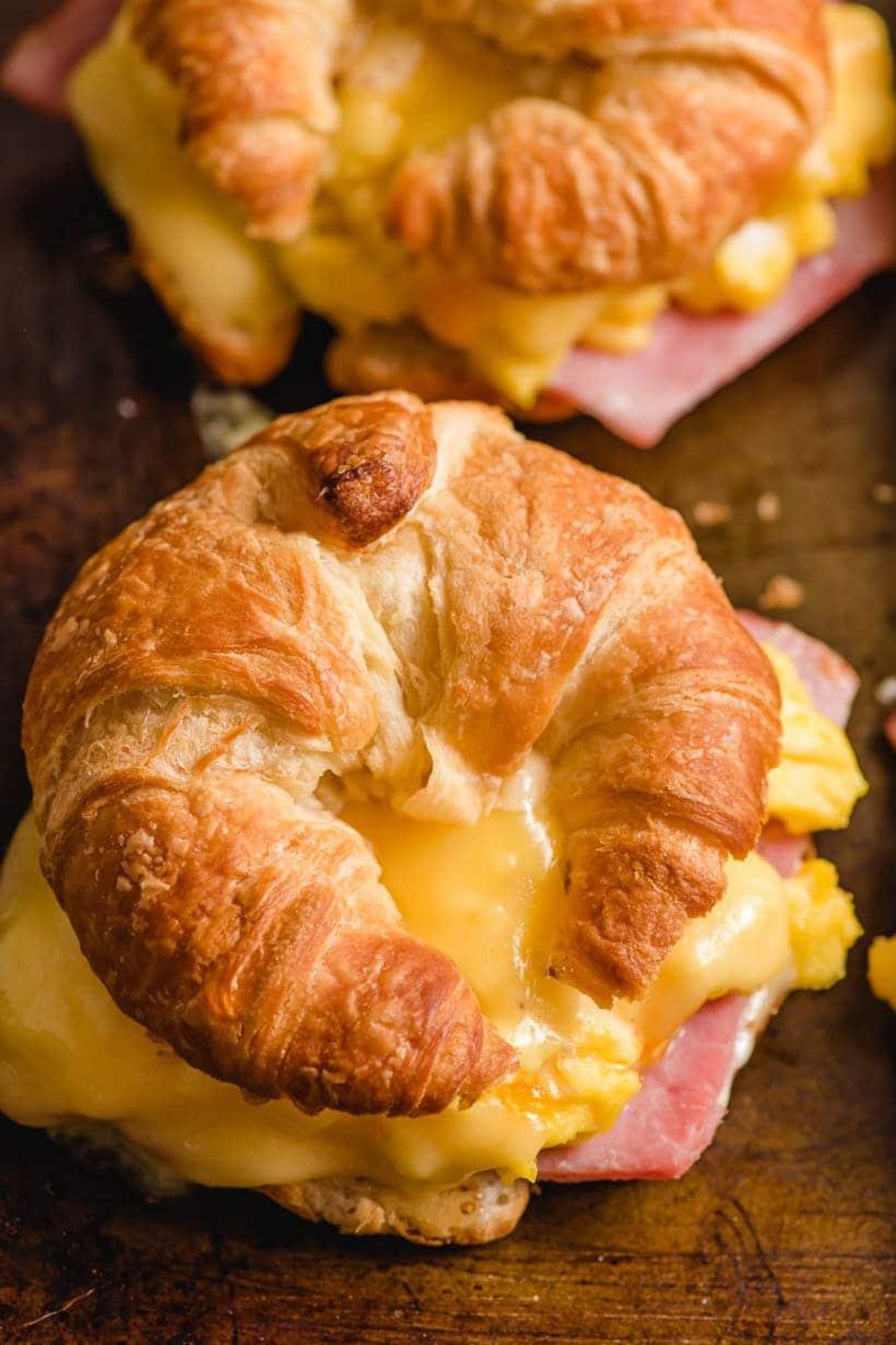 HAM AND CHEESE CROISSANT