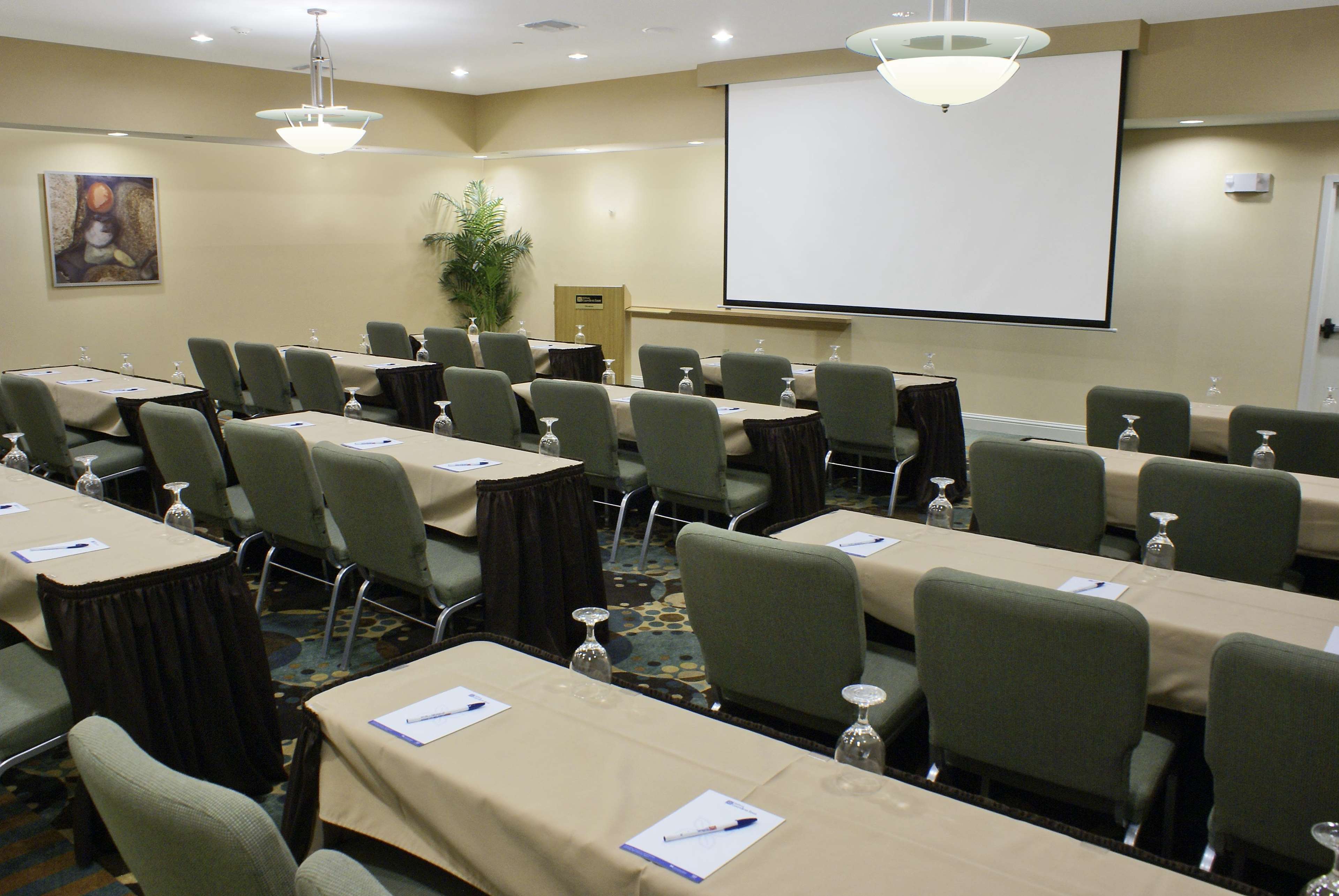 Hilton Garden Inn Denton 3110 Colorado Blvd Tx