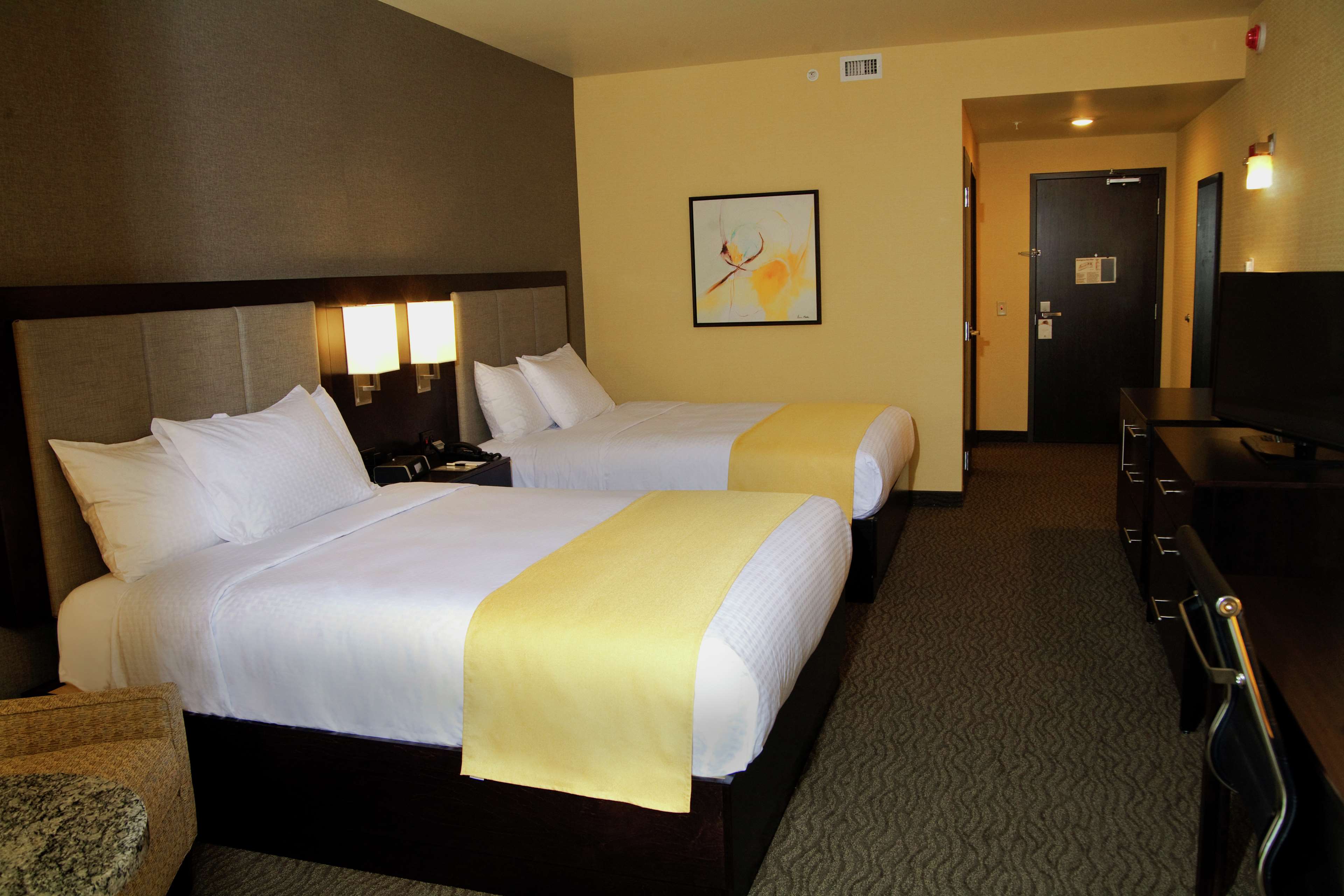 DoubleTree by Hilton Hotel Bemidji Photo