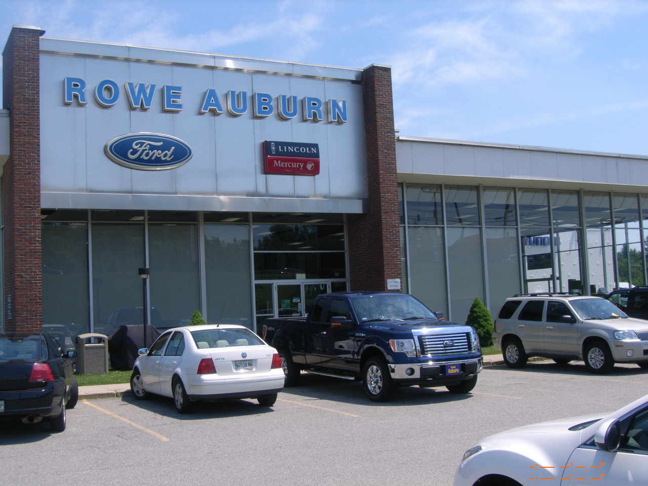 Rowe Ford, Hyundai & Pre-Owned Showroom